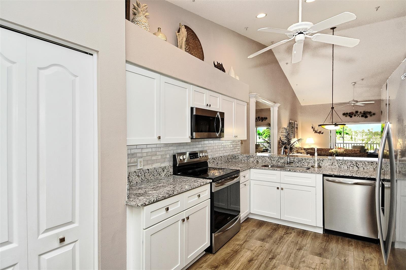 5251 MAHOGANY RUN AVE #525 — photo 22