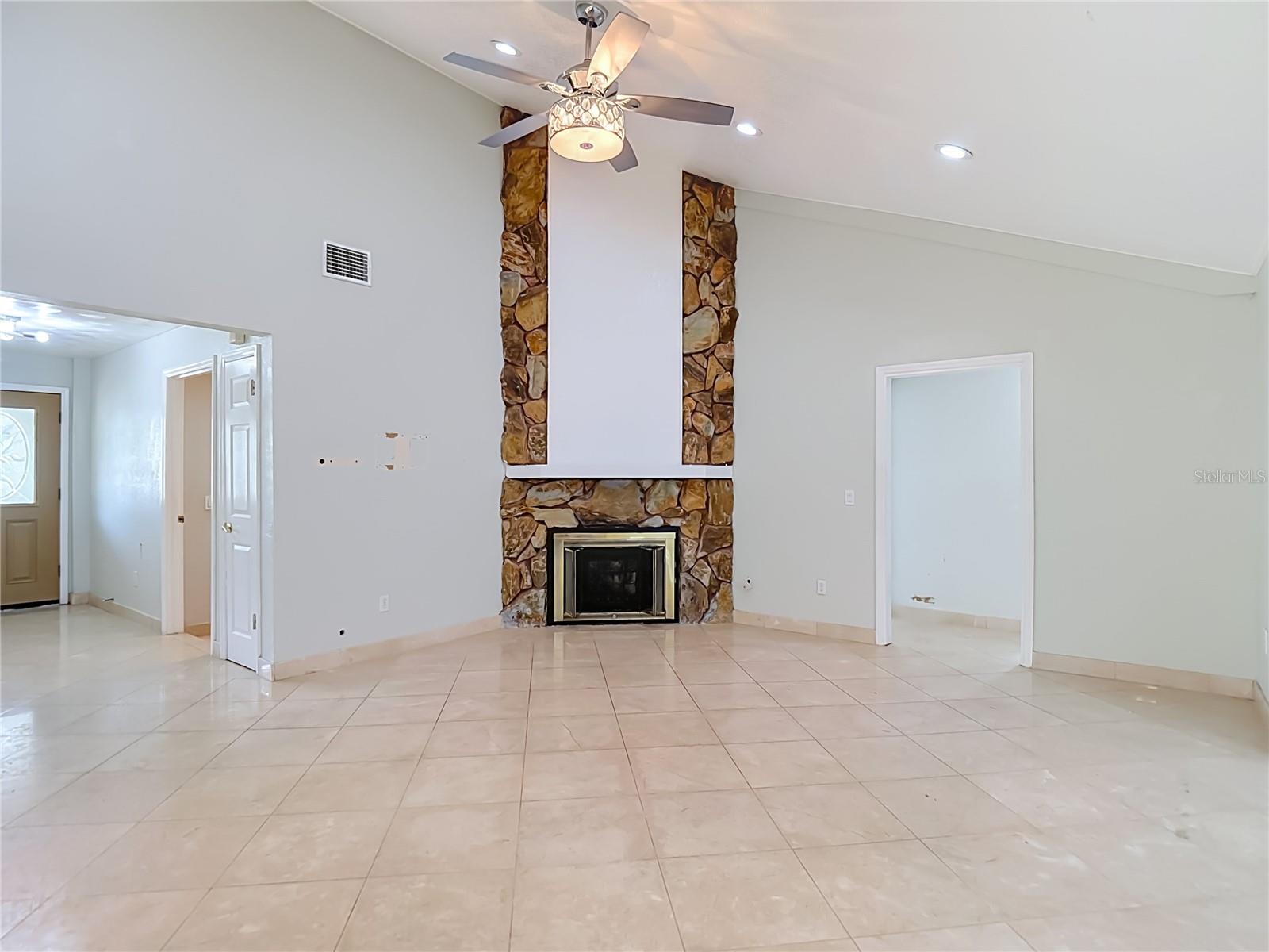 4608 APPLE RIDGE LN — photo 26
