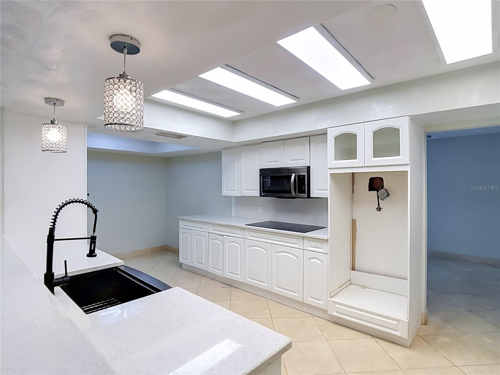 4608 APPLE RIDGE LN — photo 25