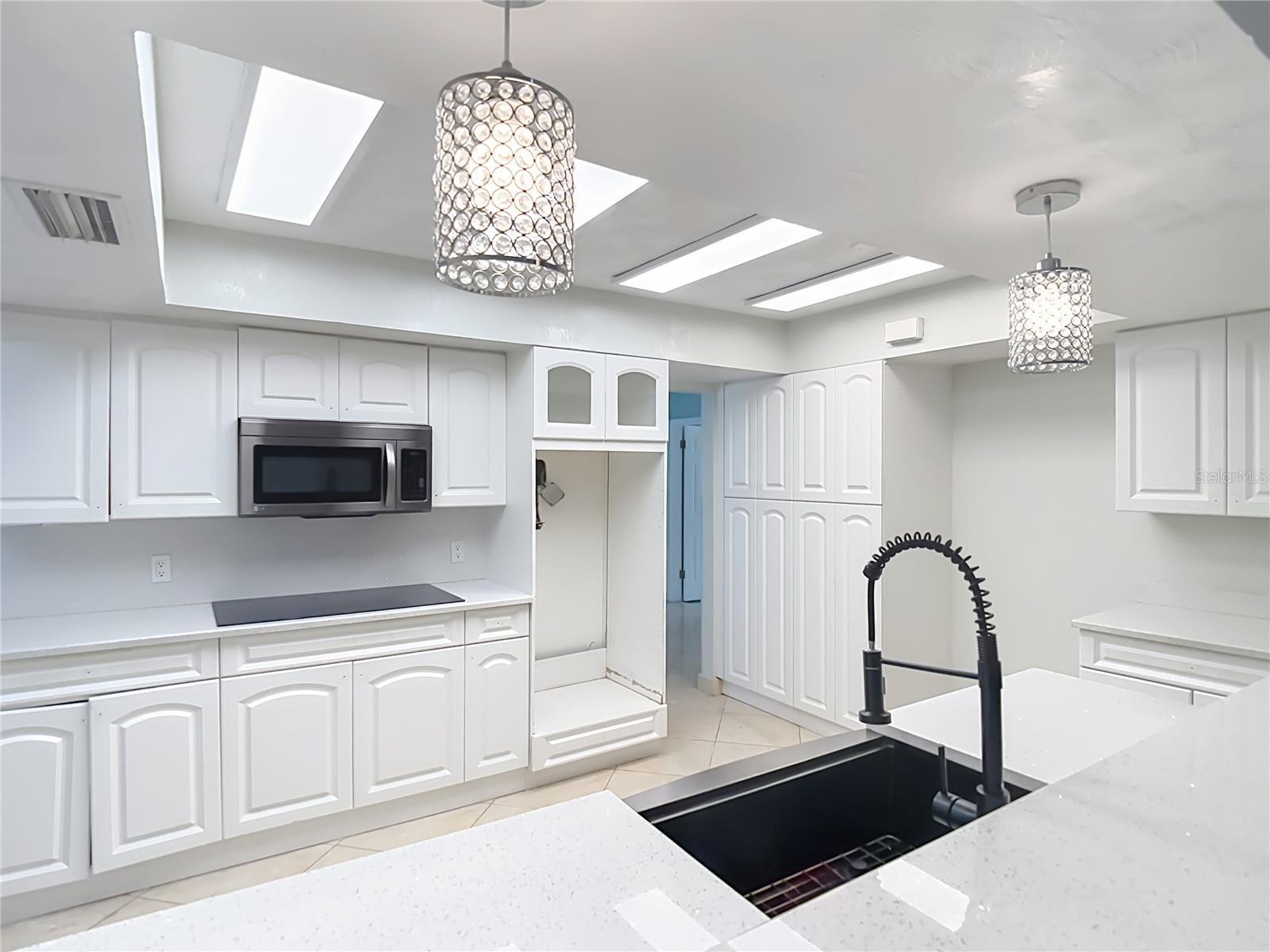 4608 APPLE RIDGE LN — photo 24