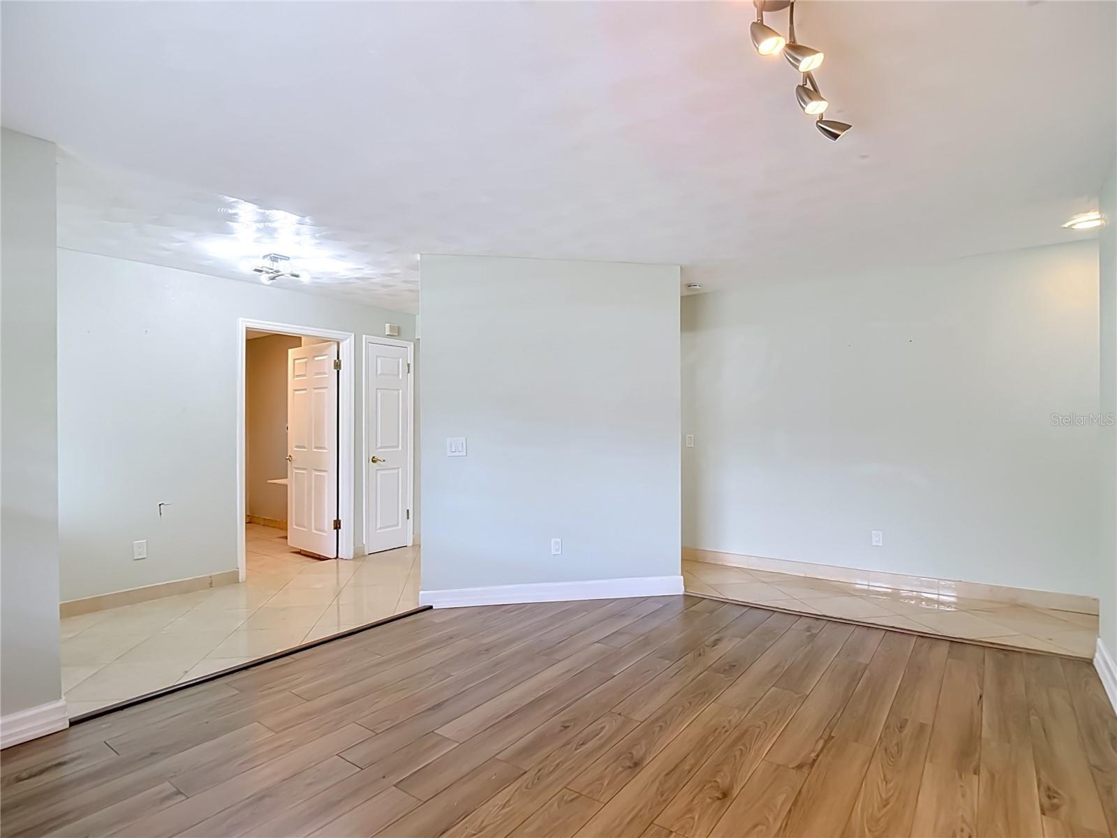 4608 APPLE RIDGE LN — photo 15