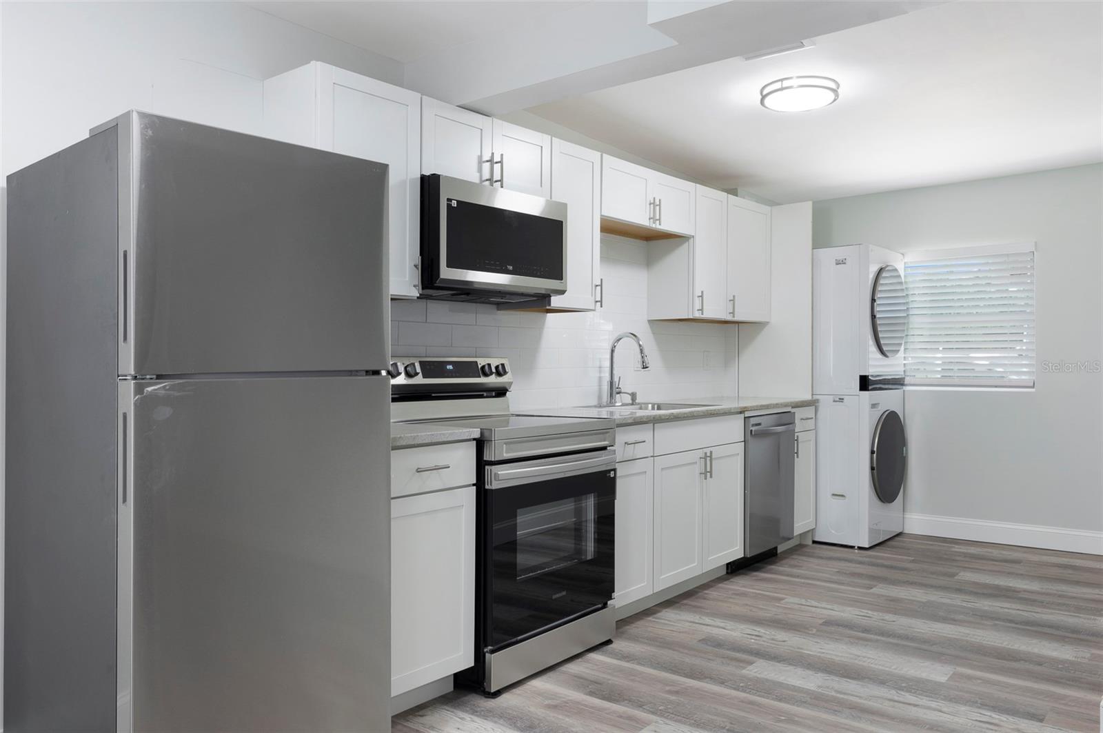 8180 42ND ST N #A — photo 4