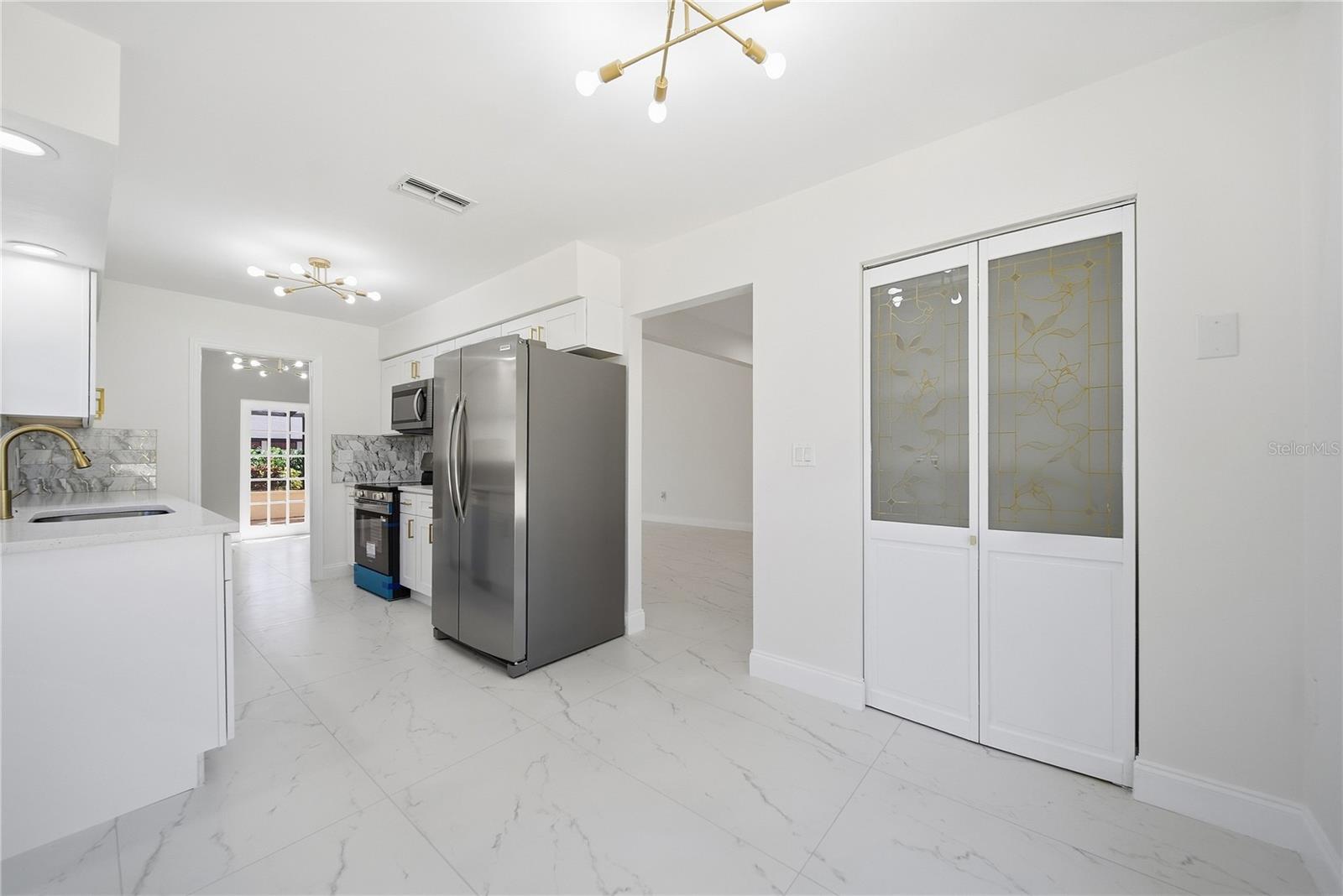 6203 COURTSIDE DR #21 — photo 33