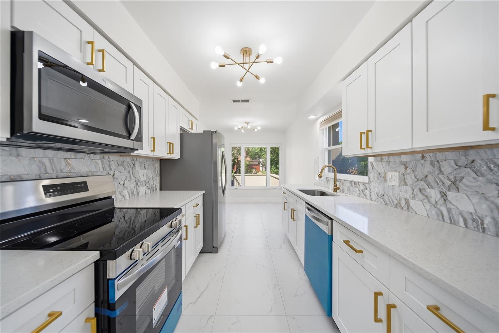 6203 COURTSIDE DR #21 — photo 29