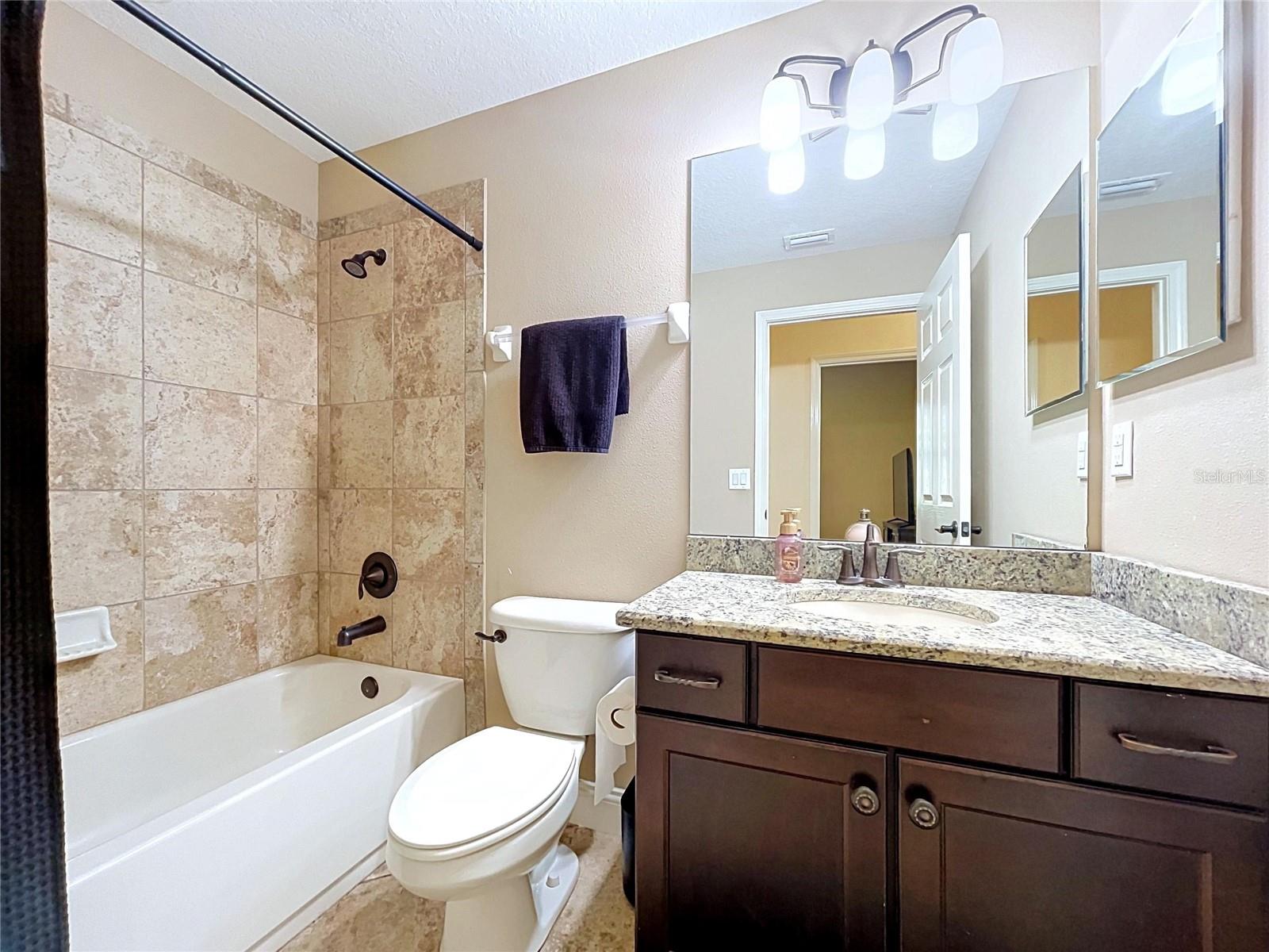 21422 DRAYCOTT WAY — photo 38