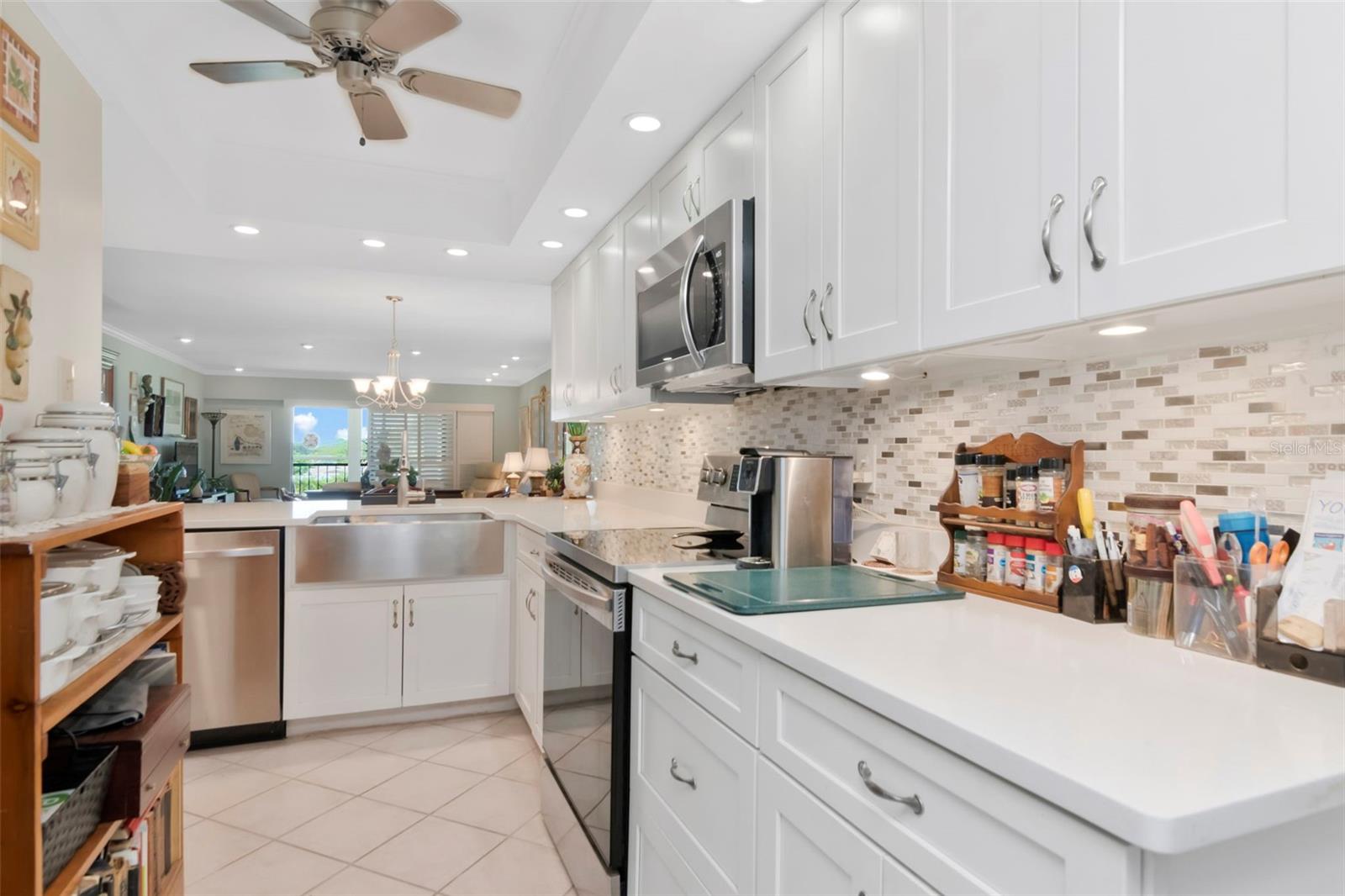 9450 HARBOR GREENS WAY #308 — photo 16
