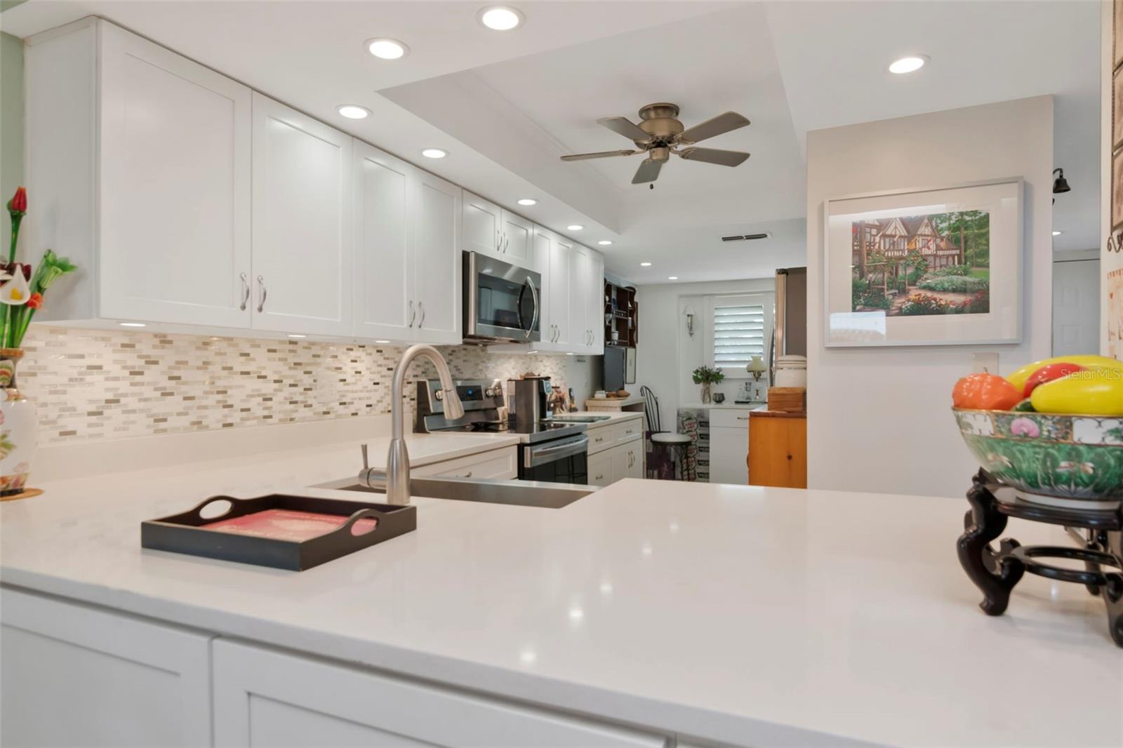 9450 HARBOR GREENS WAY #308 — photo 9