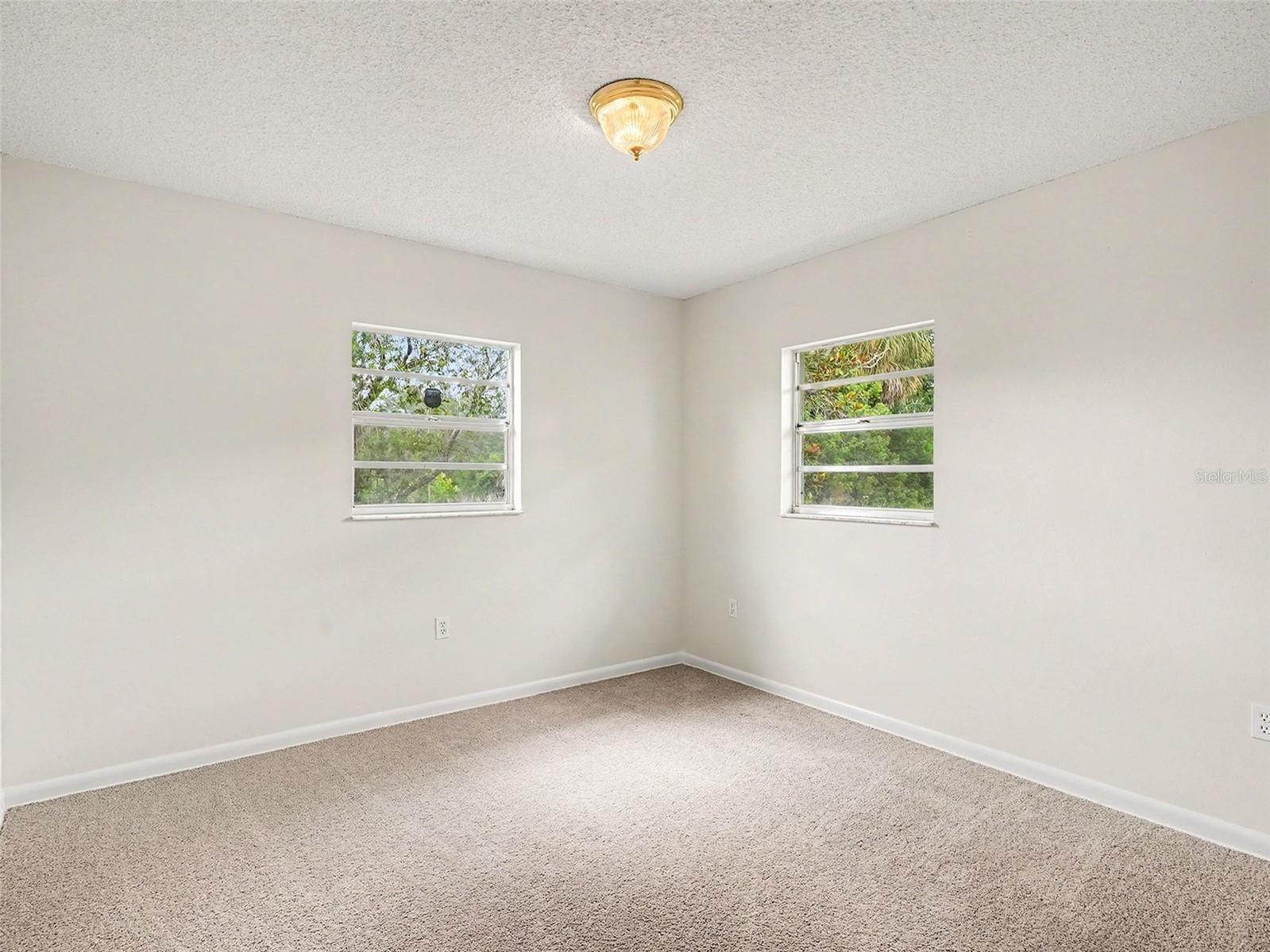1513 NEW BEDFORD DR — photo 21