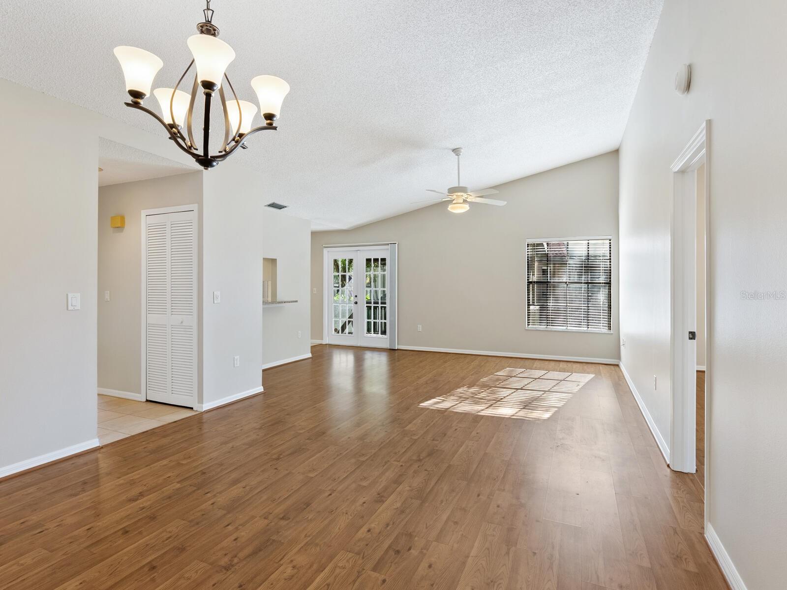 4372 TRAILS DR #15-1 — photo 10