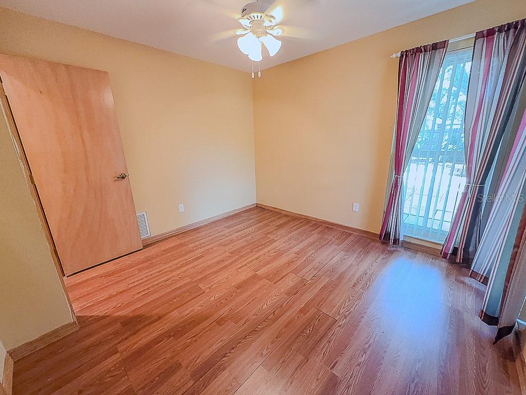 1000 ROSETREE LN — photo 33