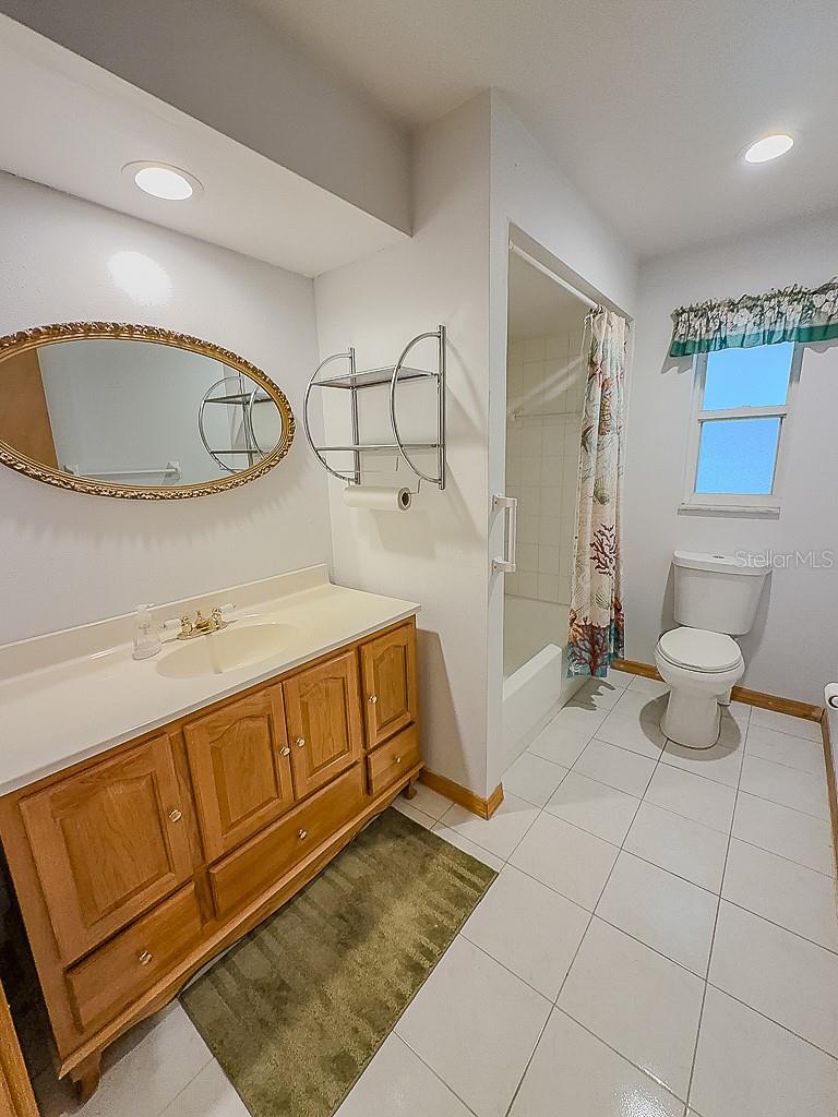 1000 ROSETREE LN — photo 37