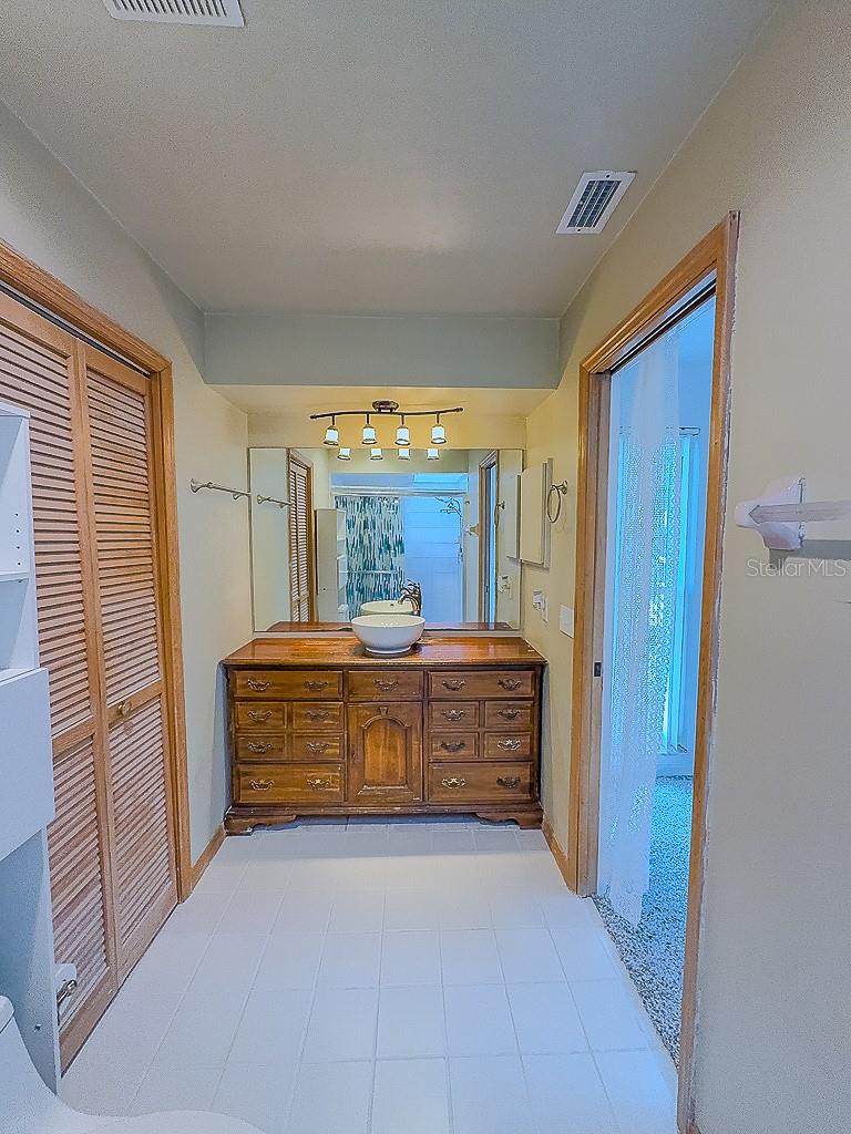 1000 ROSETREE LN — photo 25