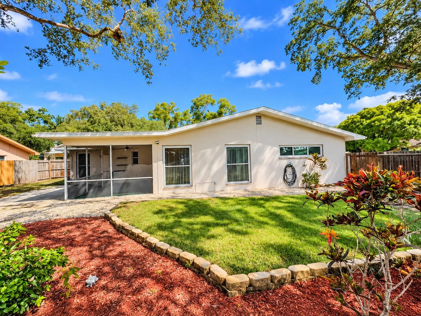 1000 ROSETREE LN — photo 41