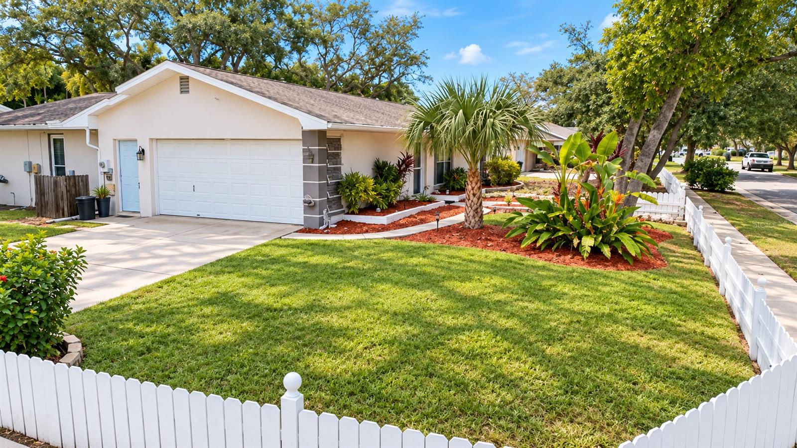 1000 ROSETREE LN — photo 2