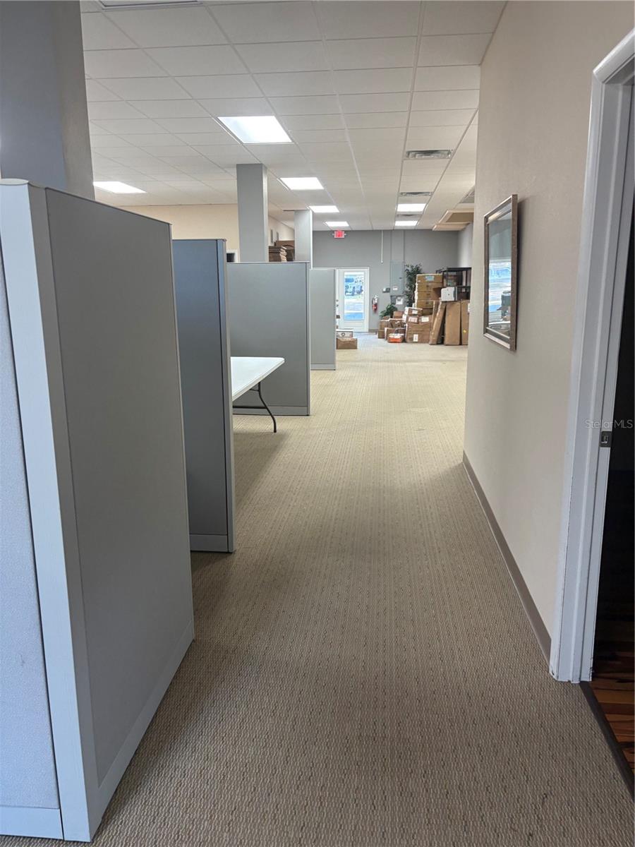 200 W BAY DR — photo 18
