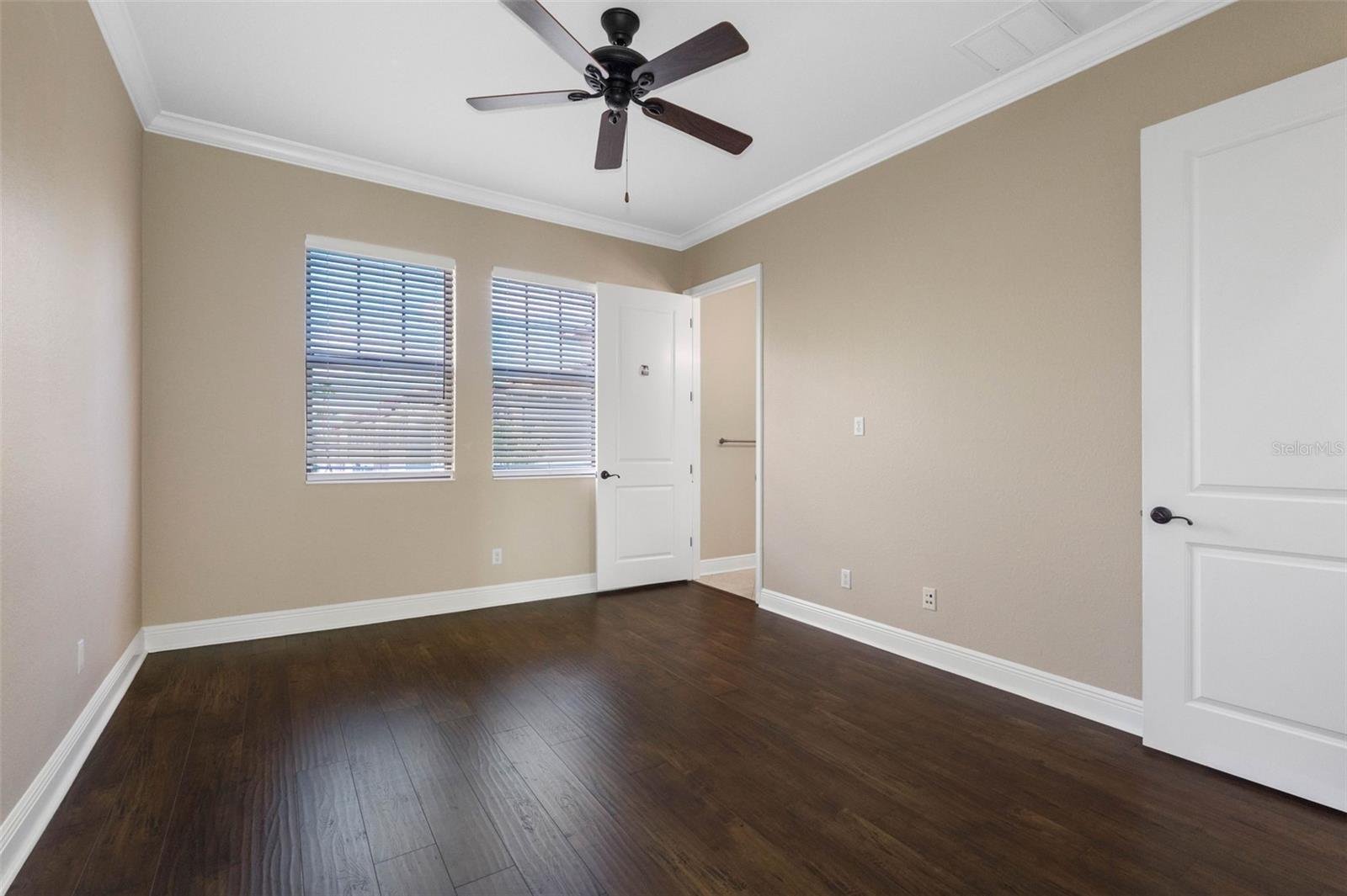 4815 YACHT CLUB DR #103 — photo 46