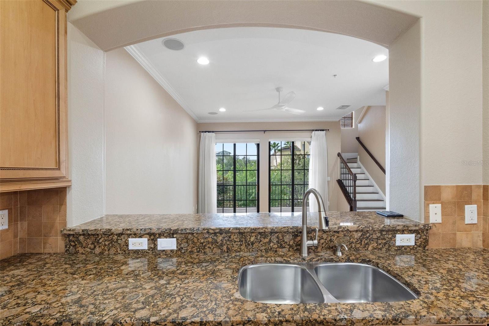 4815 YACHT CLUB DR #103 — photo 27