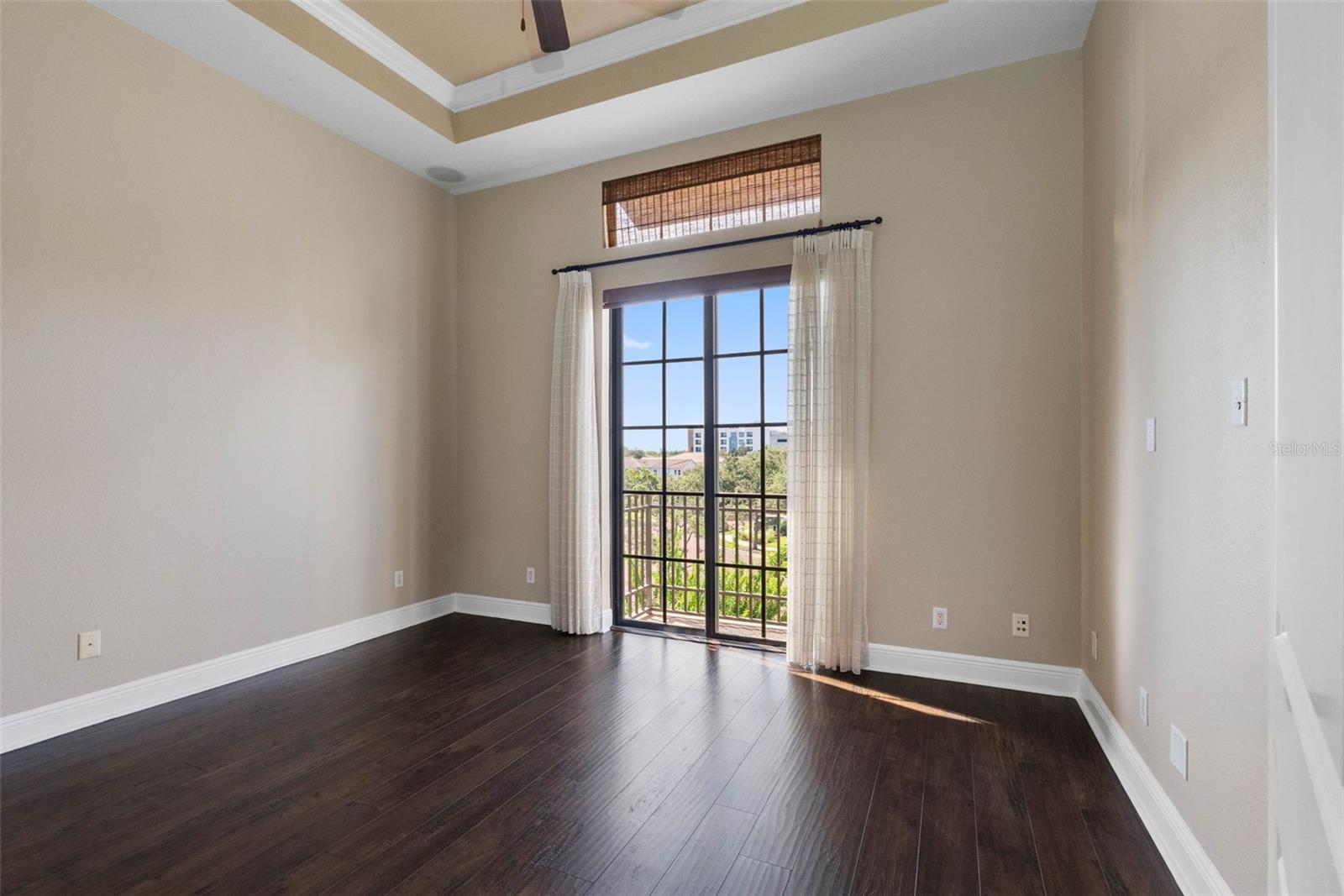 4815 YACHT CLUB DR #103 — photo 32