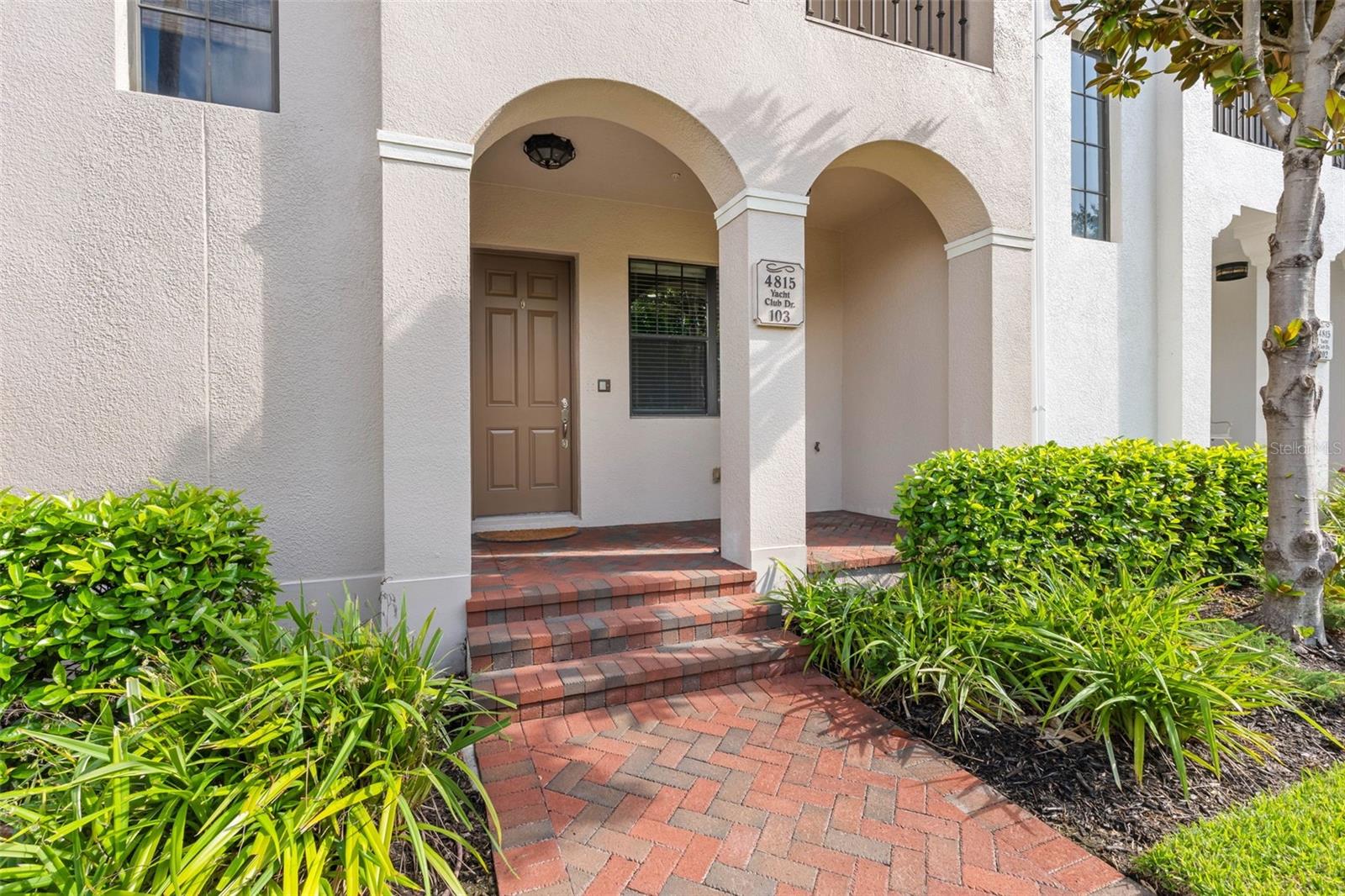 4815 YACHT CLUB DR #103 — photo 4