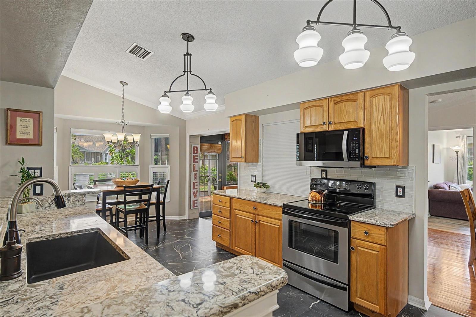 1427 FALLOWFIELD DR — photo 8