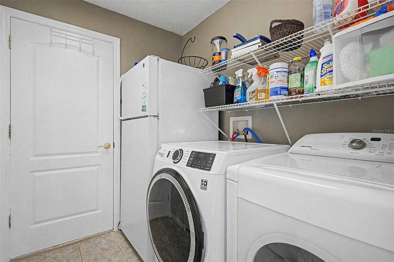 1427 FALLOWFIELD DR — photo 24