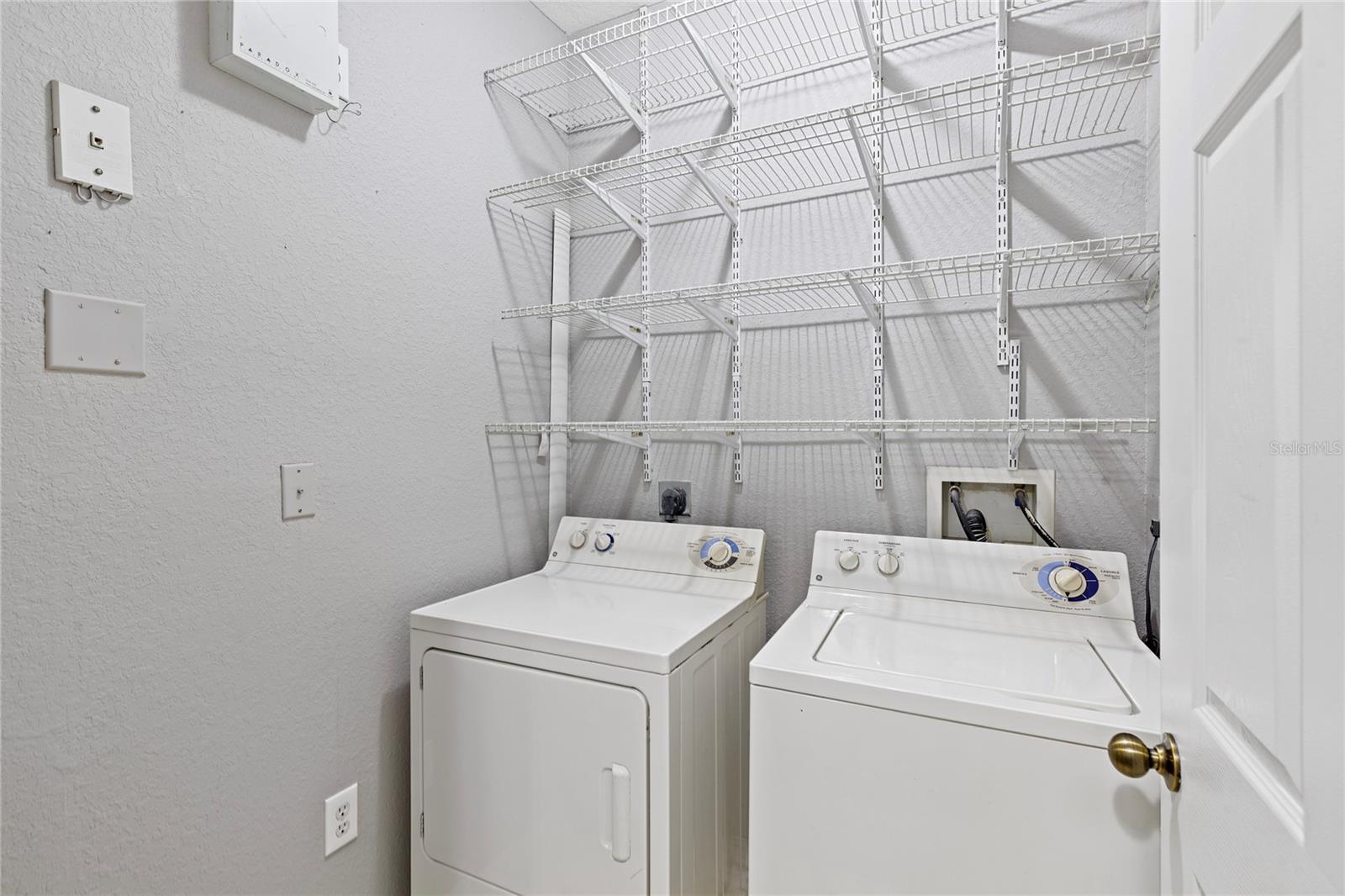 10105 COURTNEY OAKS CIR #203 — photo 15