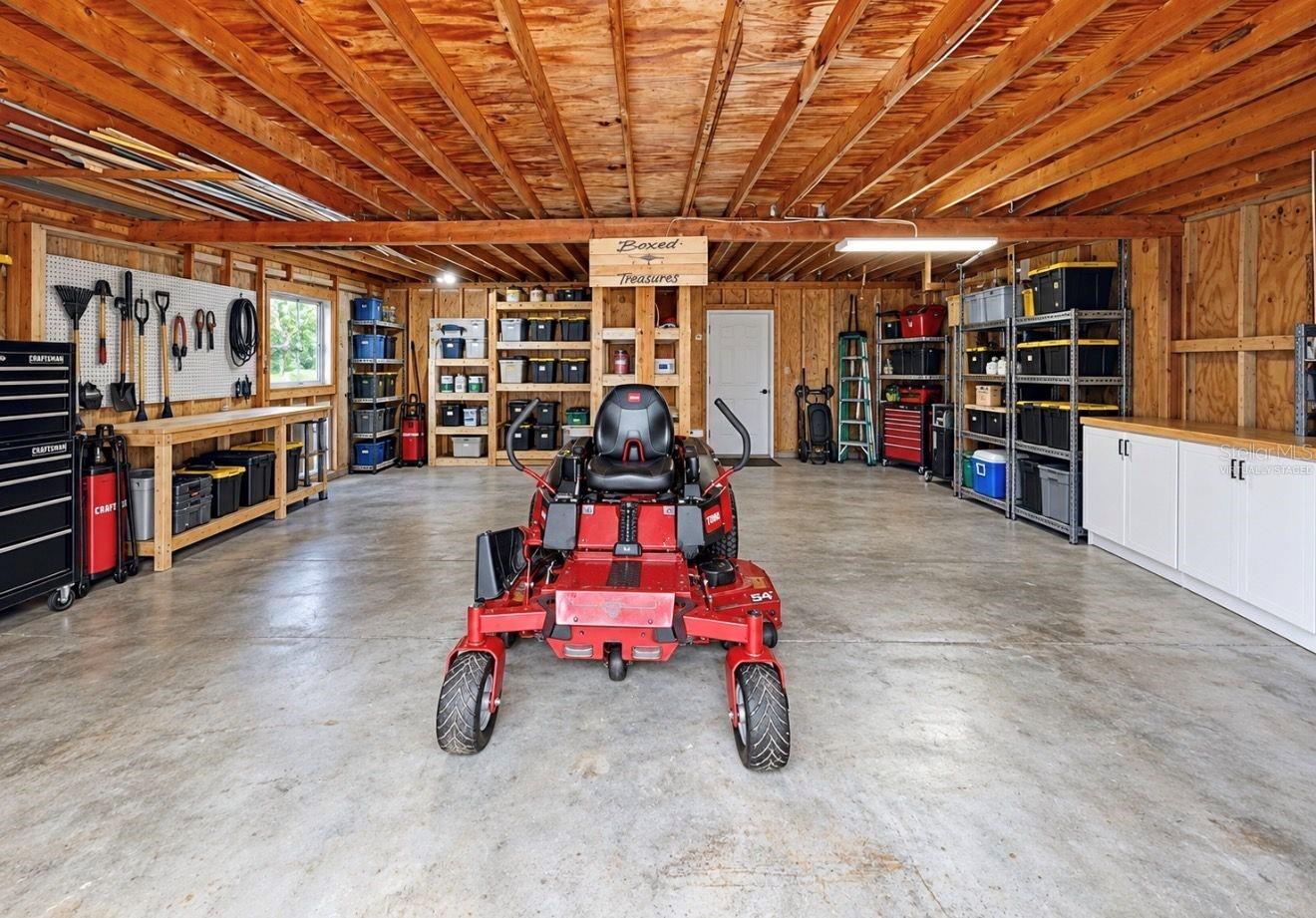 11004 RIVERVIEW DR — photo 49