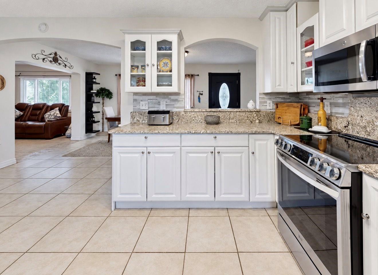 11004 RIVERVIEW DR — photo 20