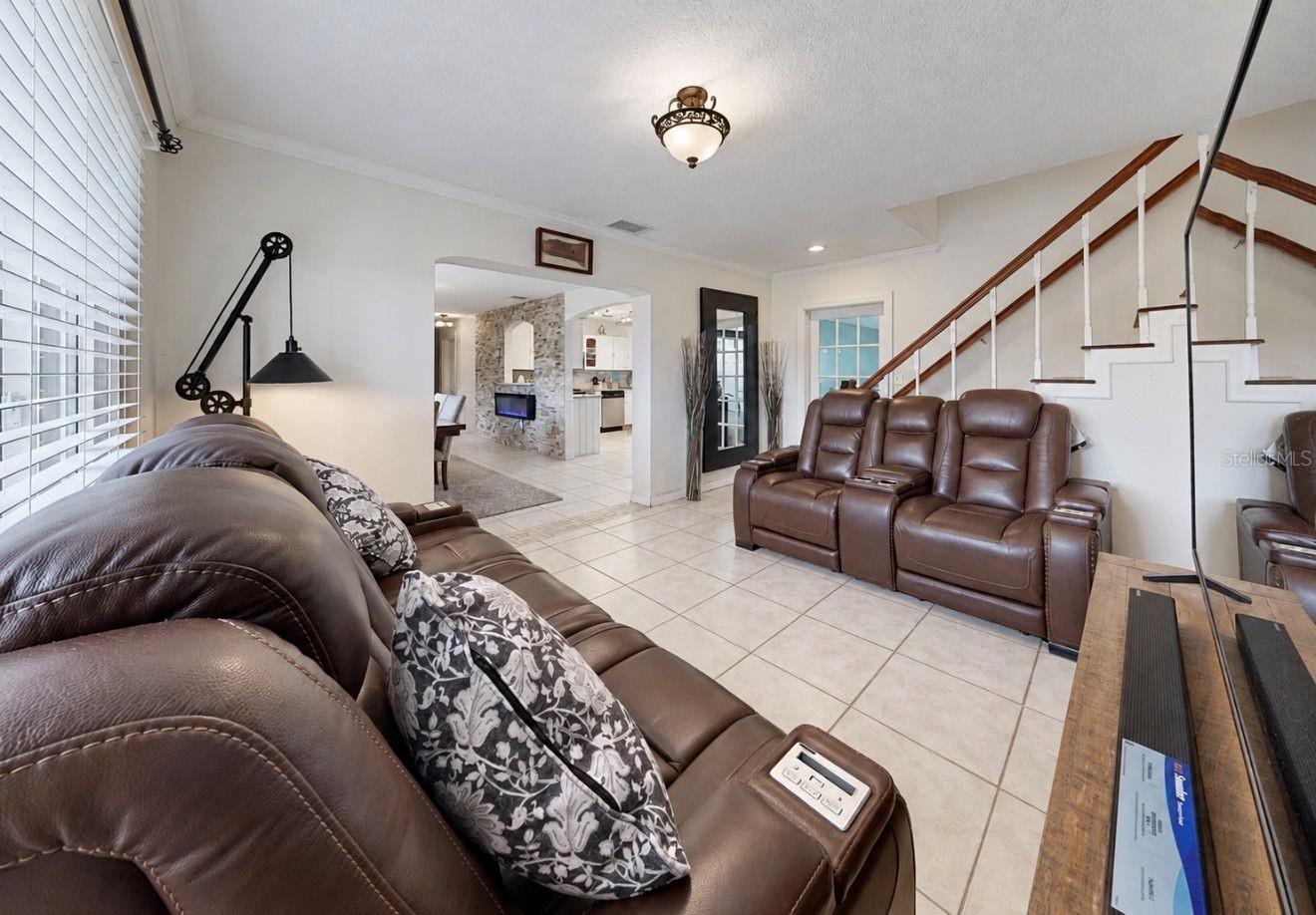 11004 RIVERVIEW DR — photo 35