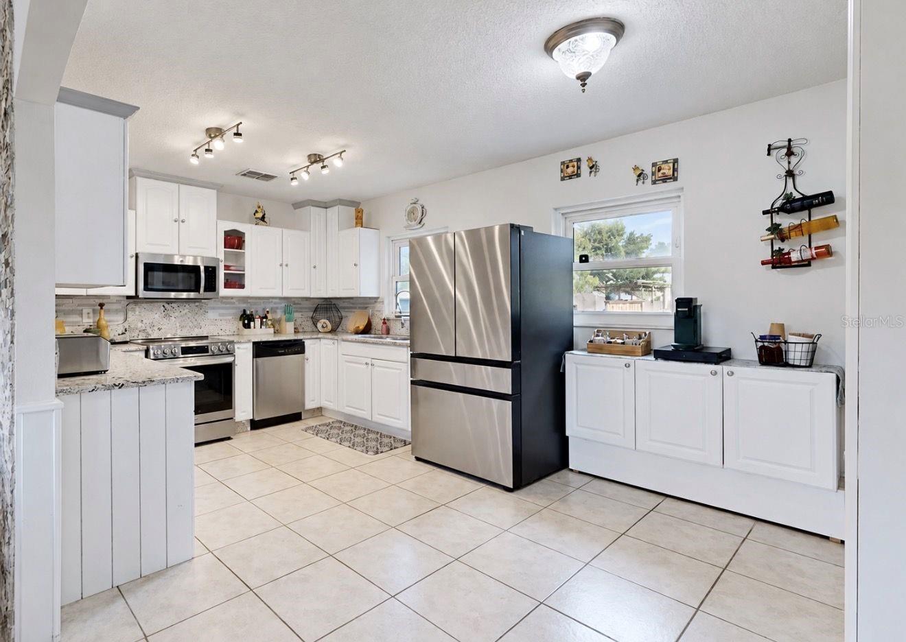 11004 RIVERVIEW DR — photo 19