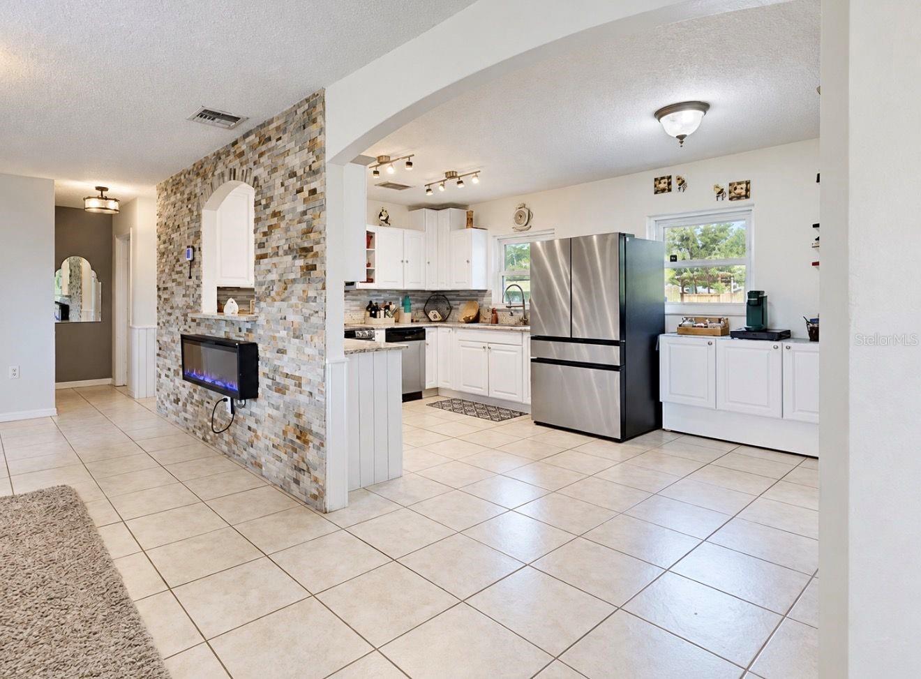 11004 RIVERVIEW DR — photo 25
