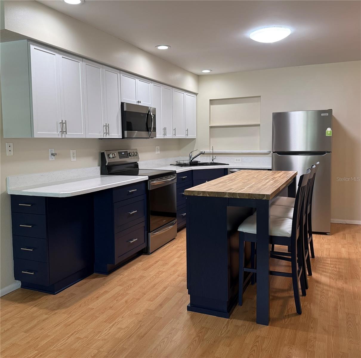 641 HANCOCK AVE — photo 6