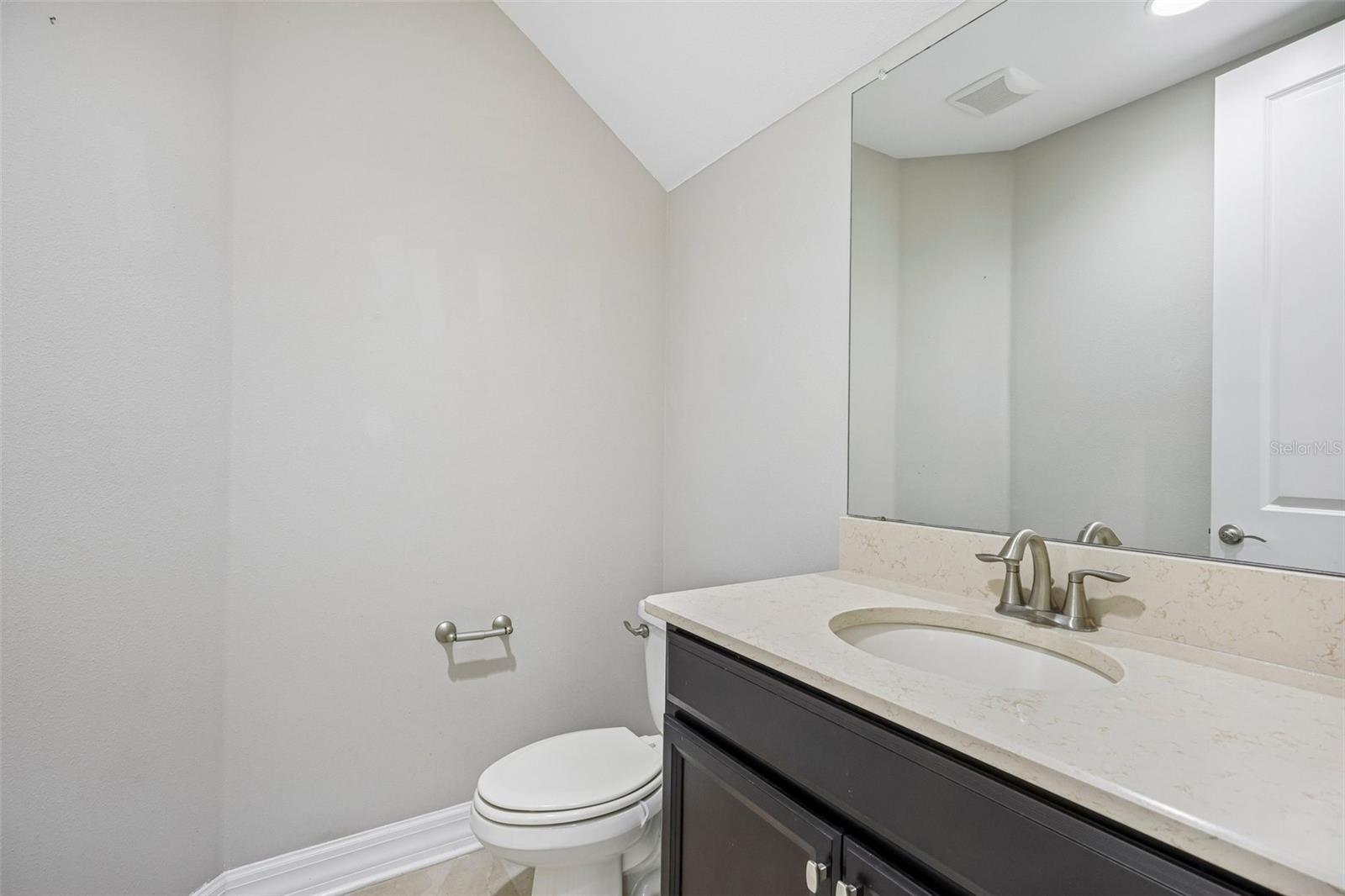 2589 GWYNHURST BLVD — photo 18