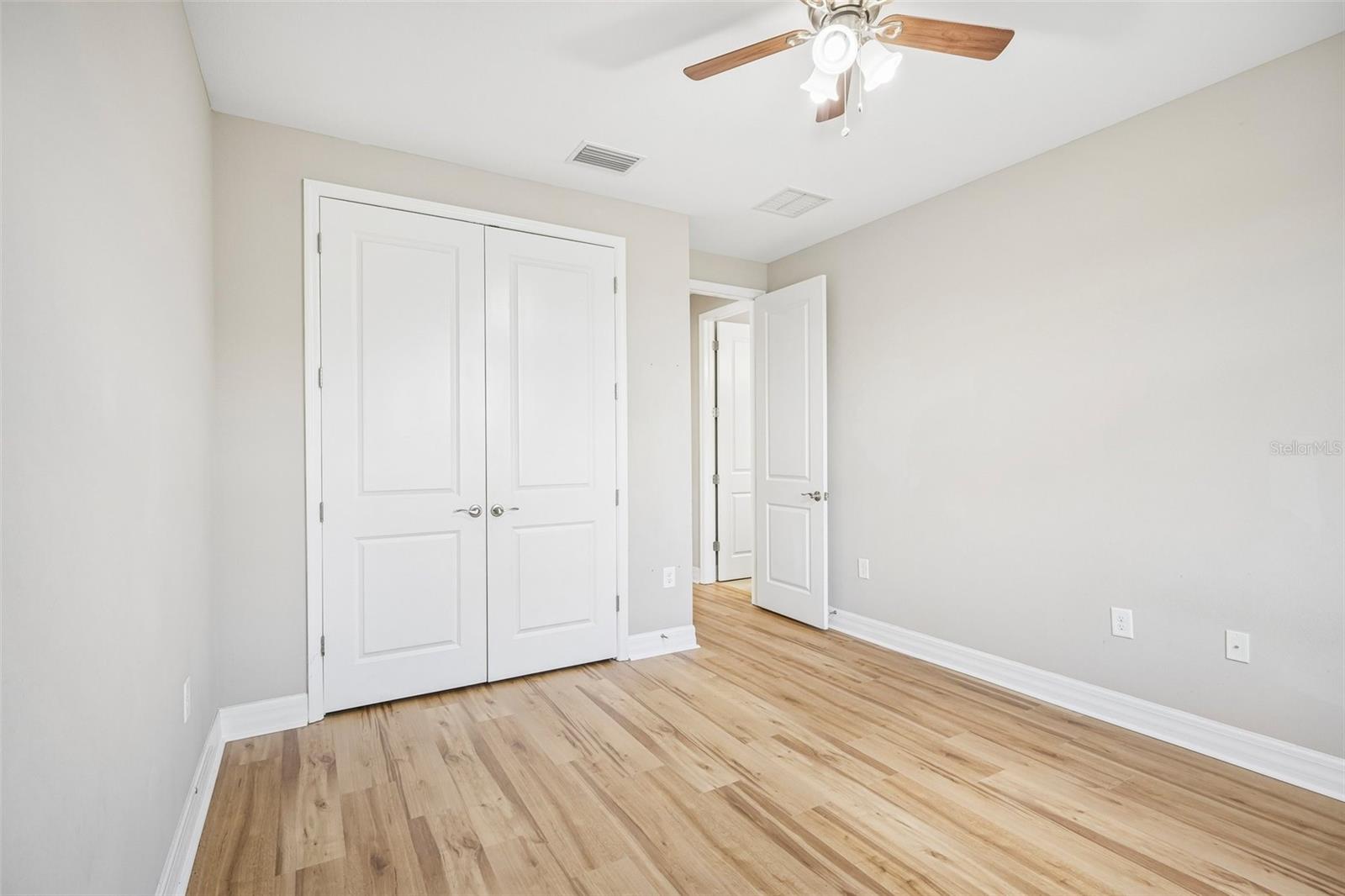 2589 GWYNHURST BLVD — photo 29