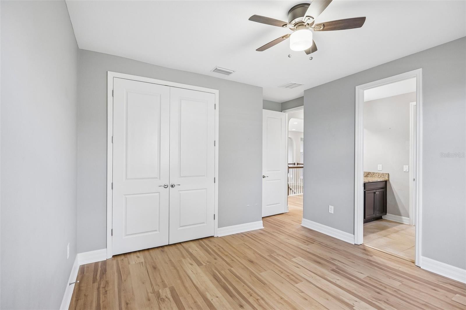 2589 GWYNHURST BLVD — photo 22