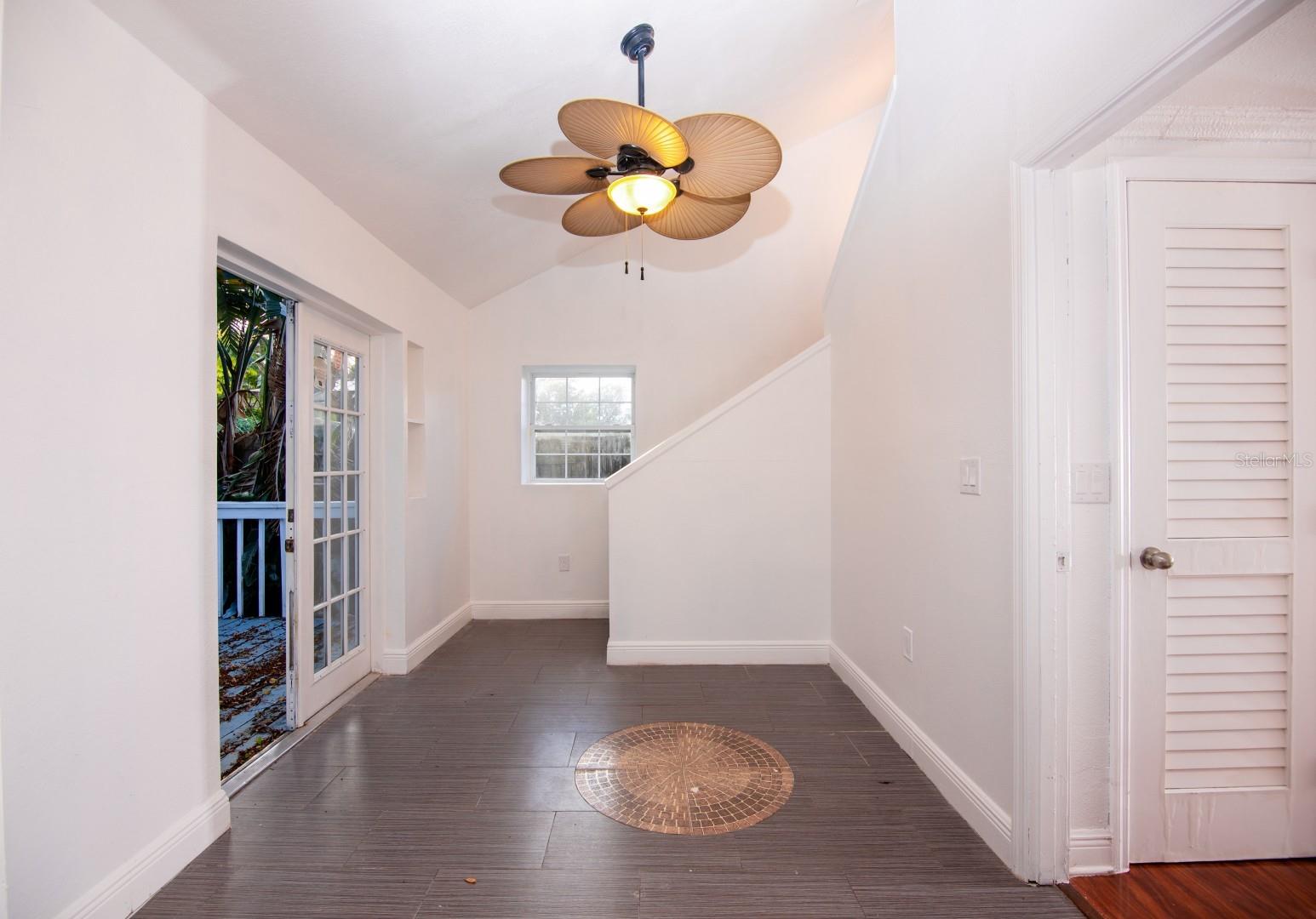 1655 DREW ST — photo 4