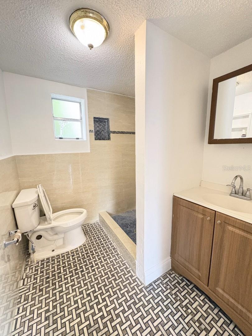 1655 DREW ST — photo 10