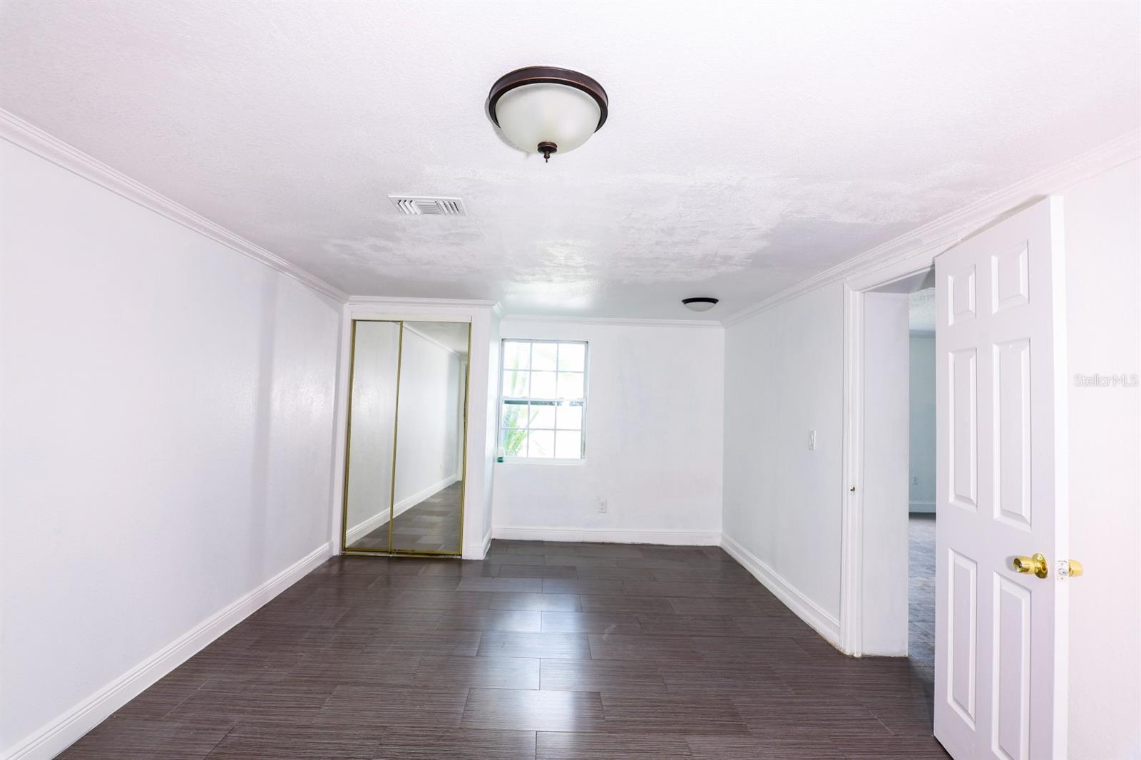 1655 DREW ST — photo 13