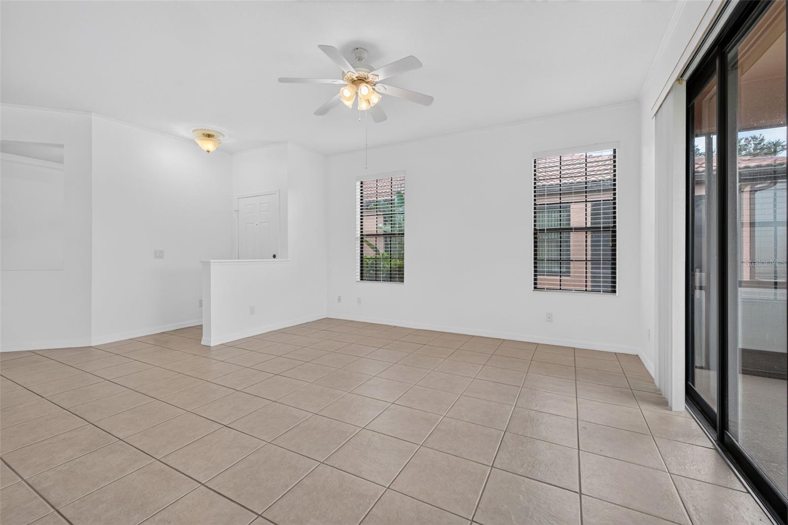 125 SHELL FALLS DR — photo 5