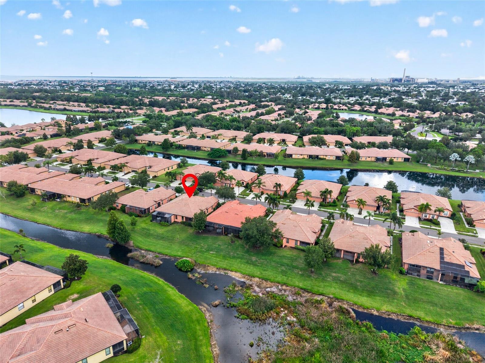 125 SHELL FALLS DR — photo 26