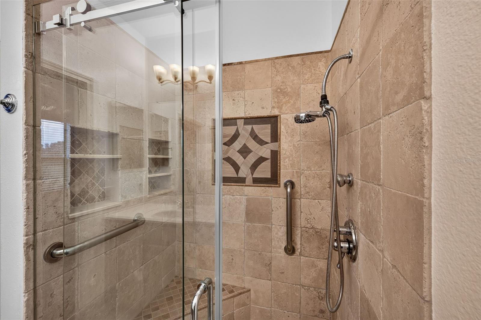 125 SHELL FALLS DR — photo 17