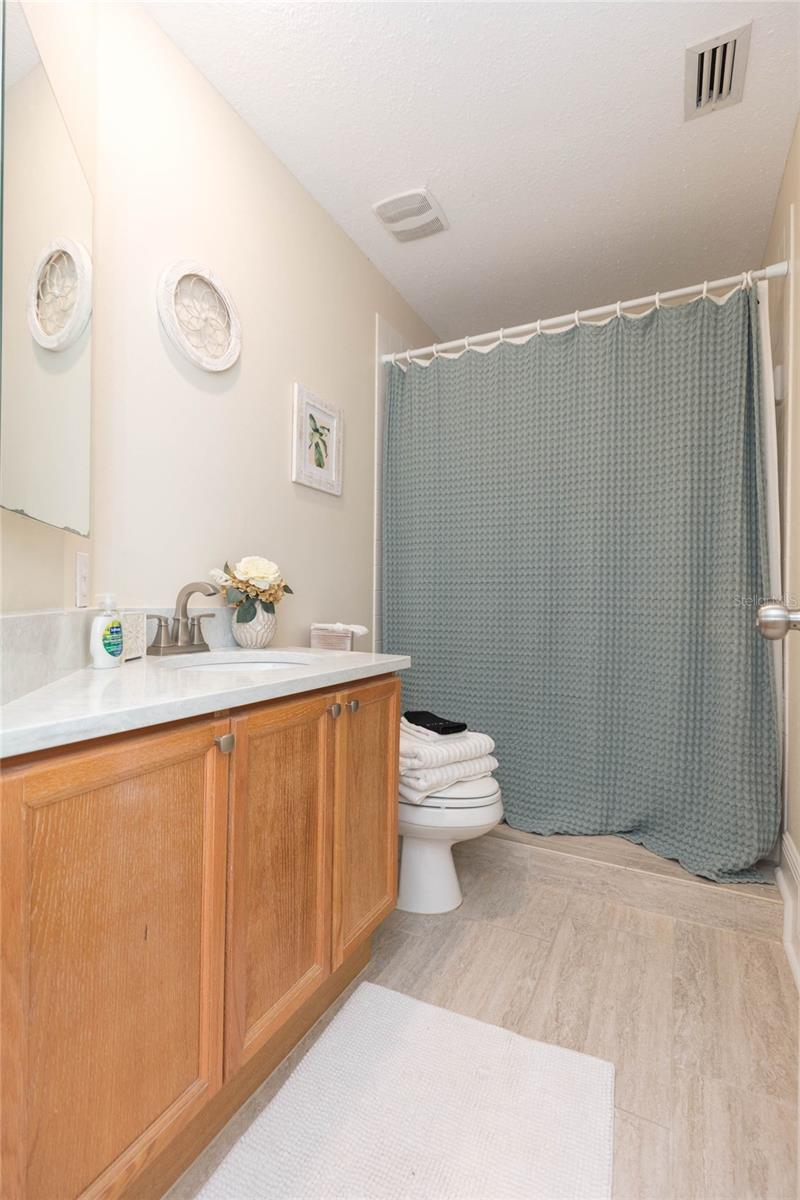 1050 STARKEY RD #104 — photo 20