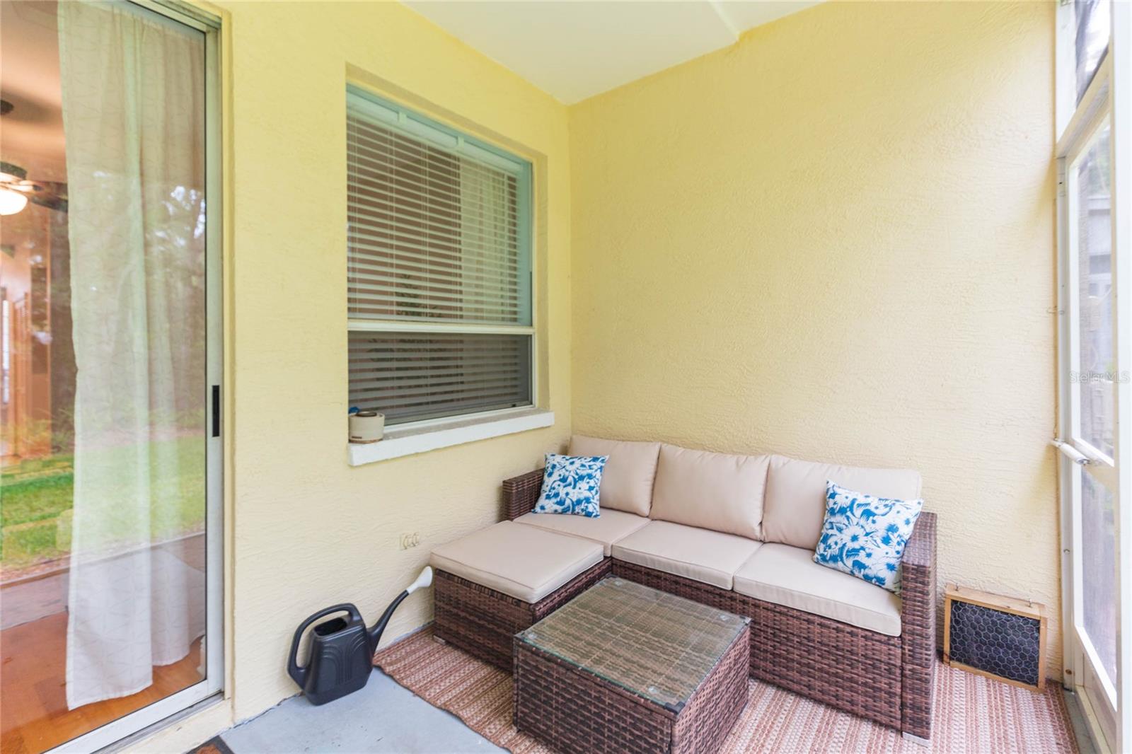 1050 STARKEY RD #104 — photo 33