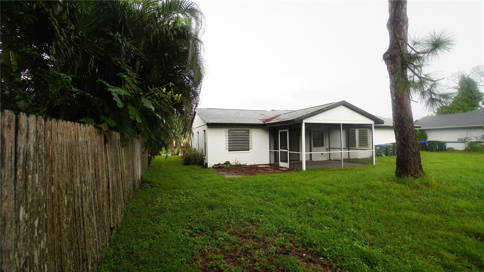 4372 ULSTER AVE — photo 2