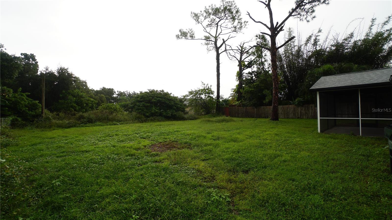 4372 ULSTER AVE — photo 4