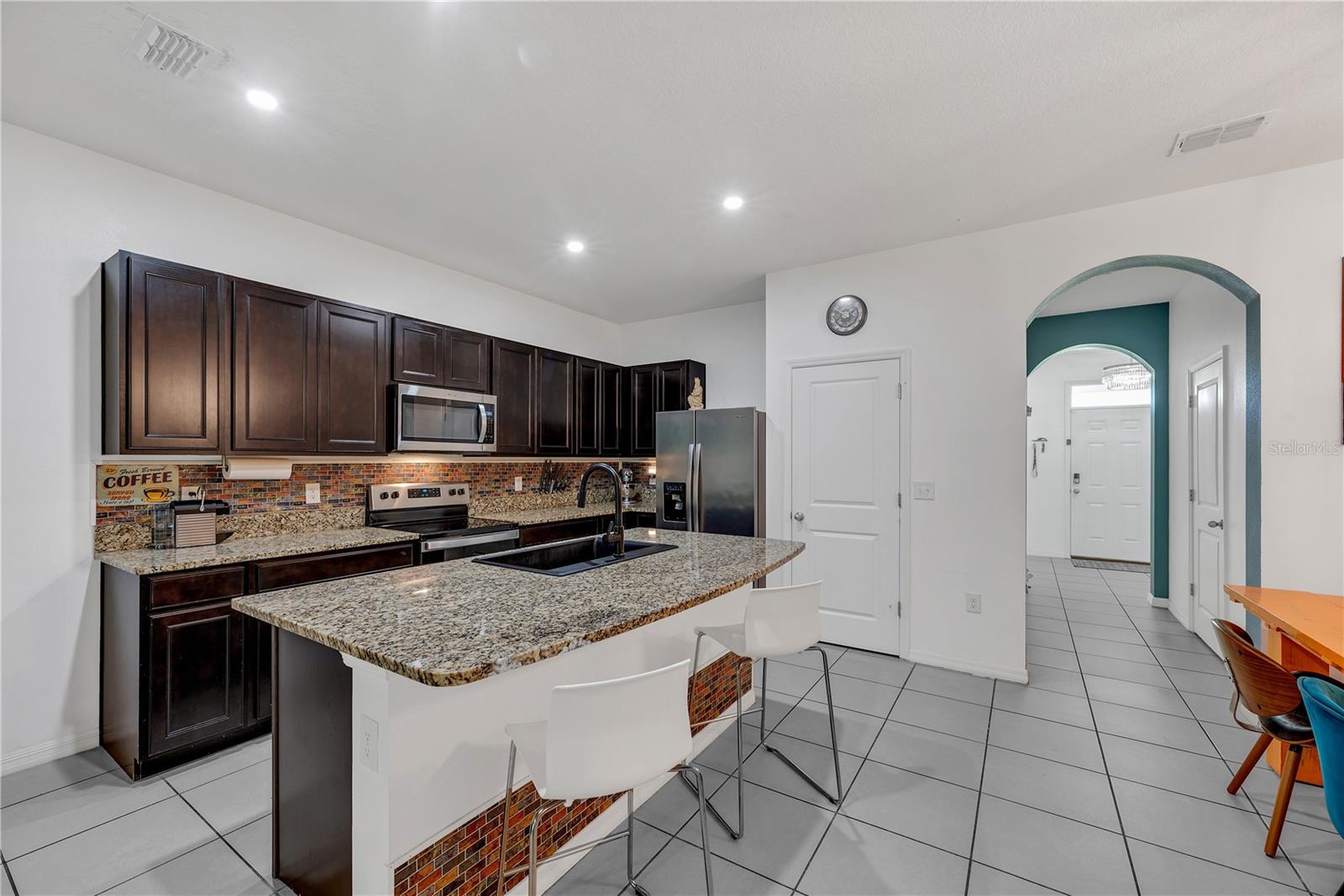 3209 PLEASANT WILLOW CT — photo 8