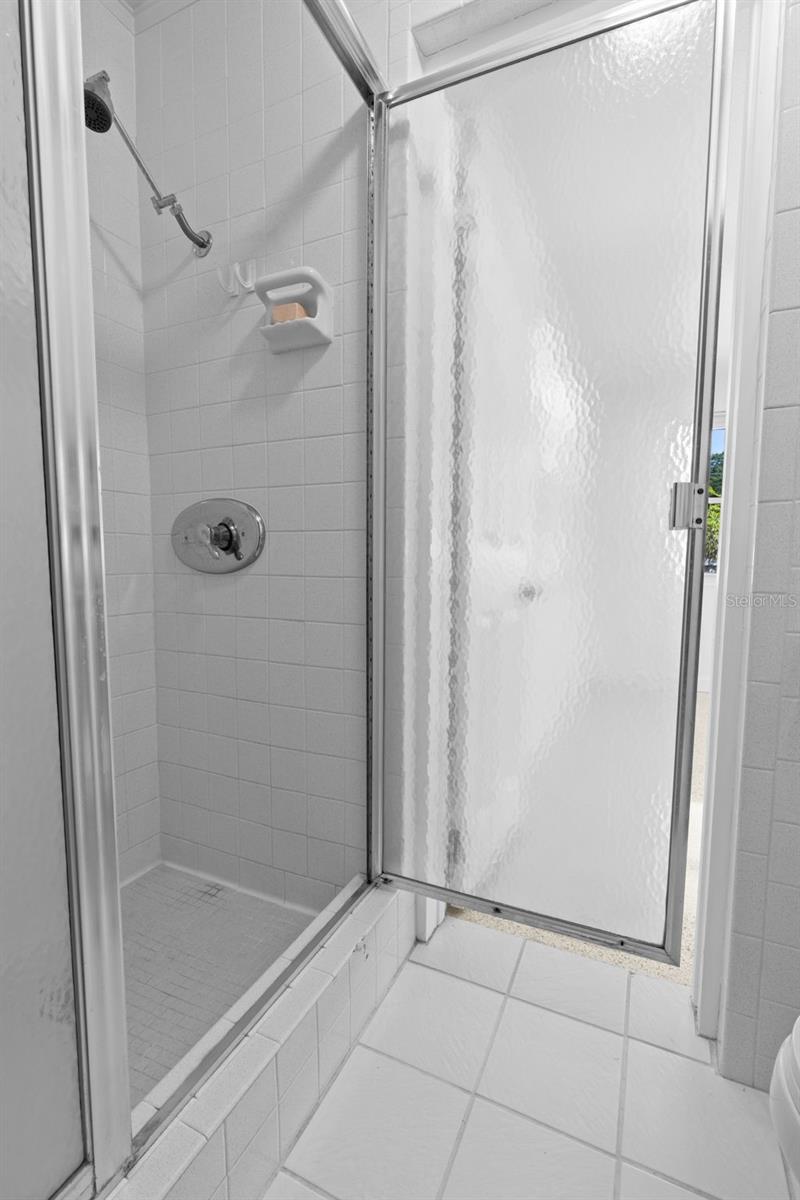 1653 S EVERGREEN AVE — photo 31