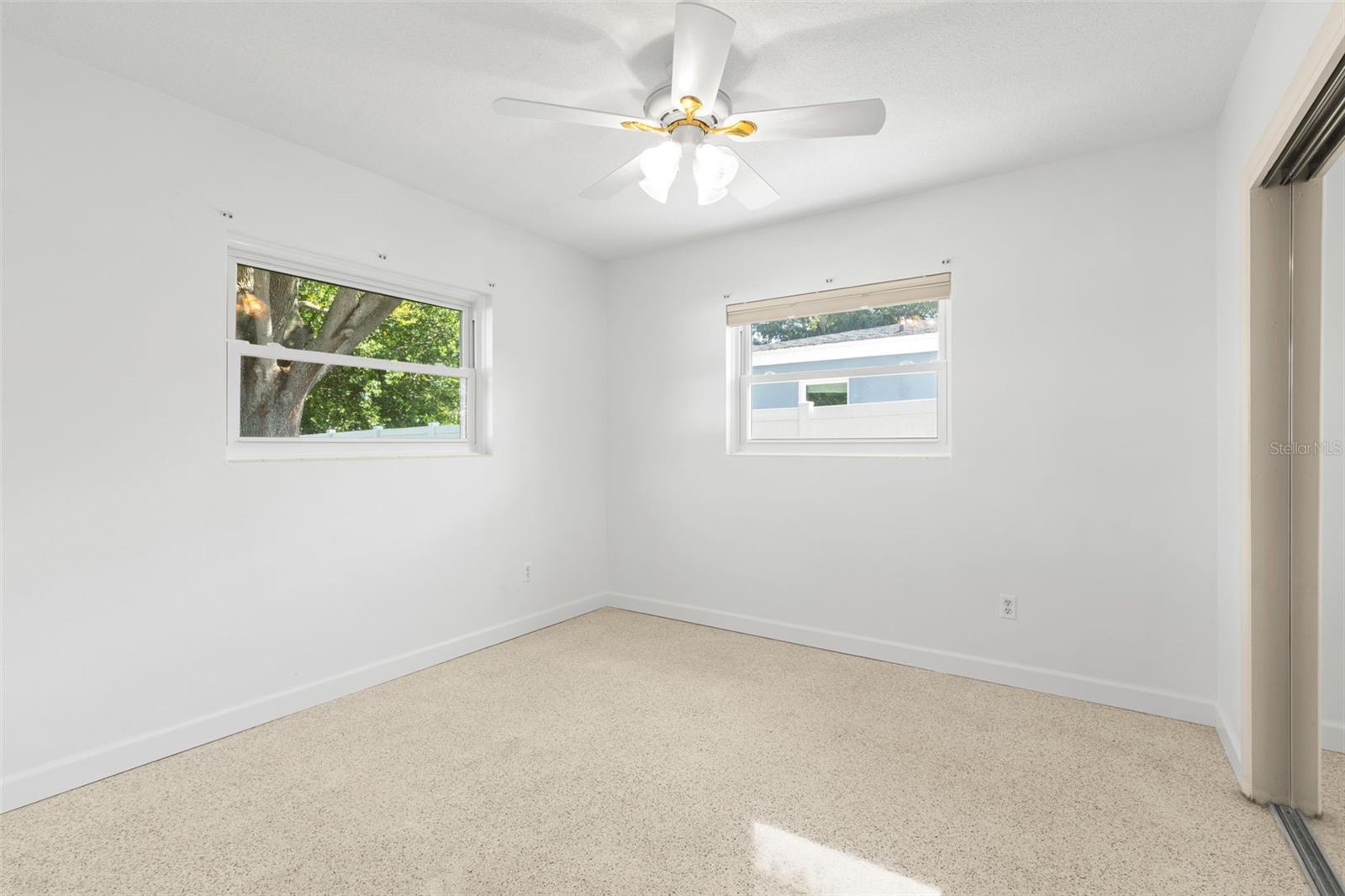 1653 S EVERGREEN AVE — photo 24