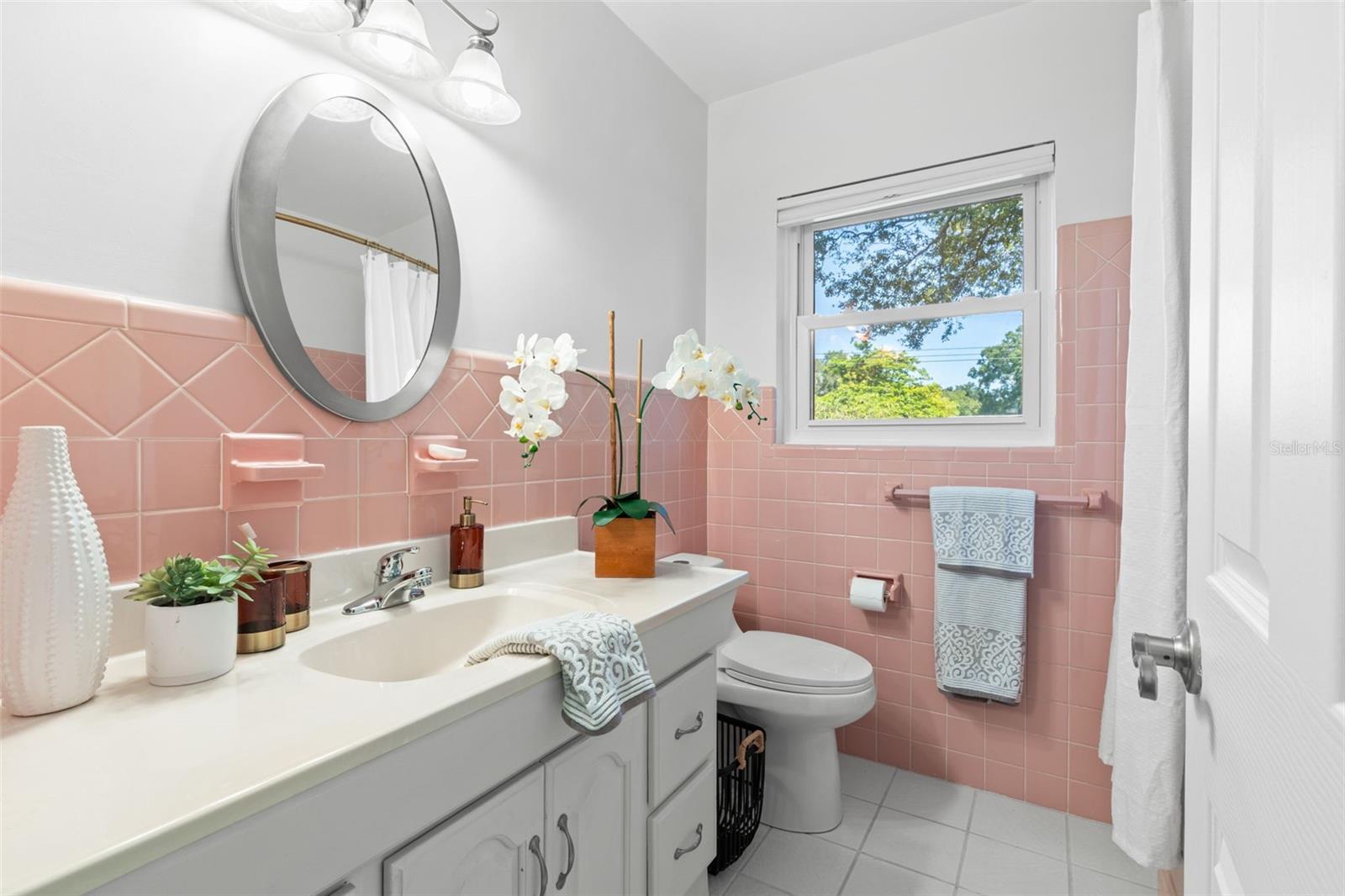 1653 S EVERGREEN AVE — photo 26
