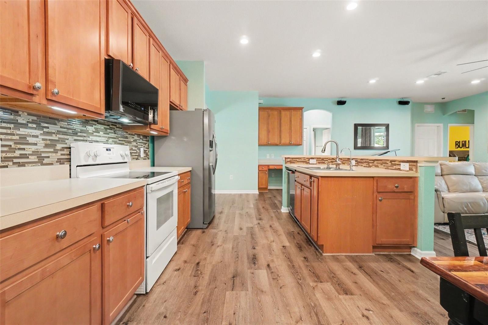 1673 MERCED ST — photo 10